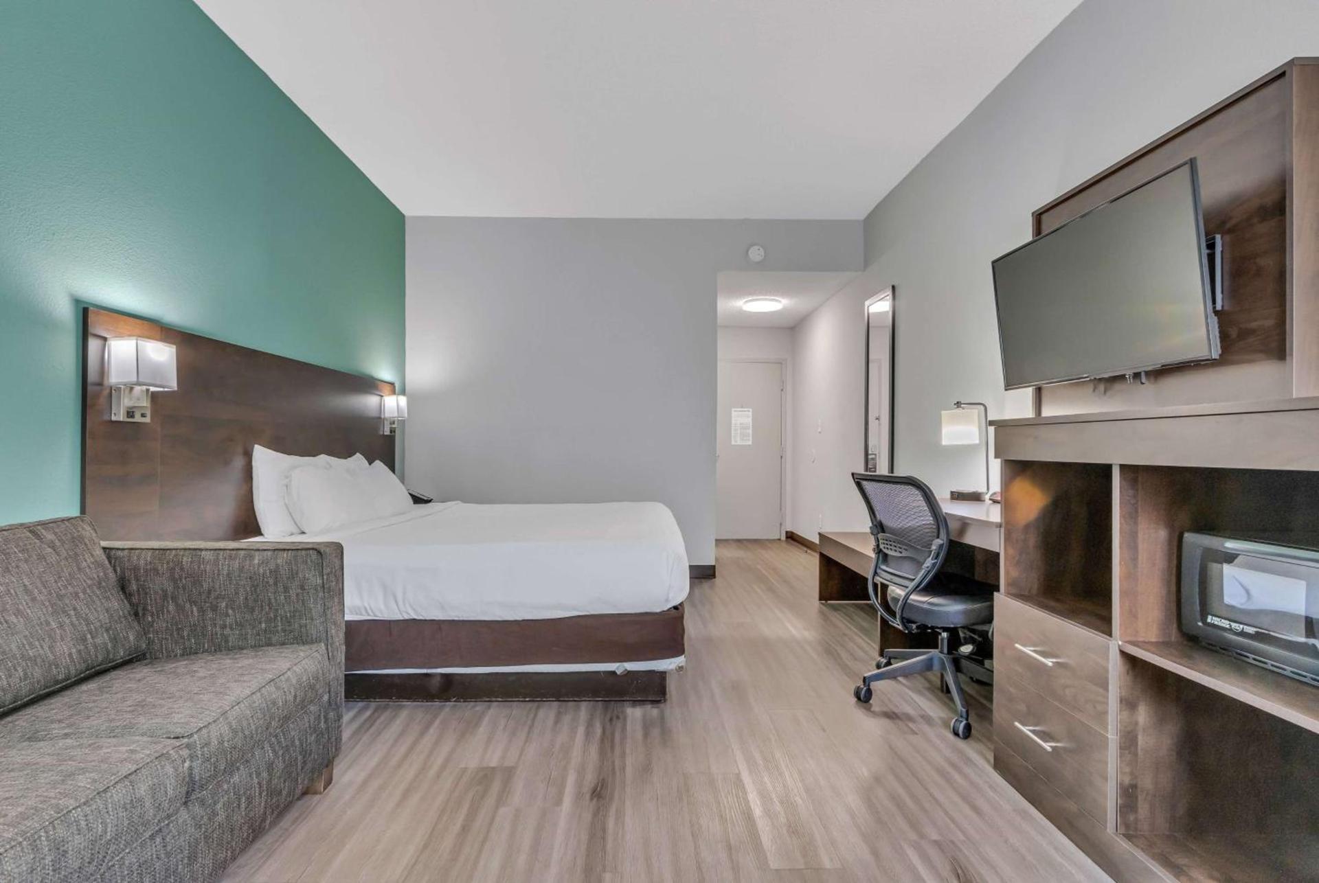 Baymont by Wyndham N Myrtle Beach - Park & Sports Complex Area photo 20
