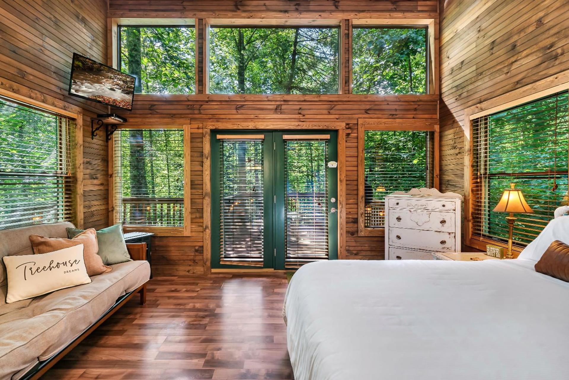 Rivers Edge Treehouses photo 21