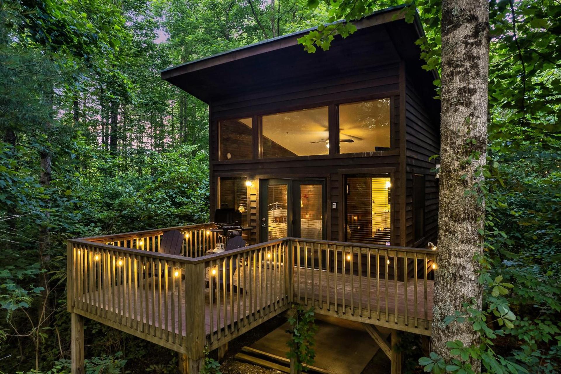 Rivers Edge Treehouses photo 80