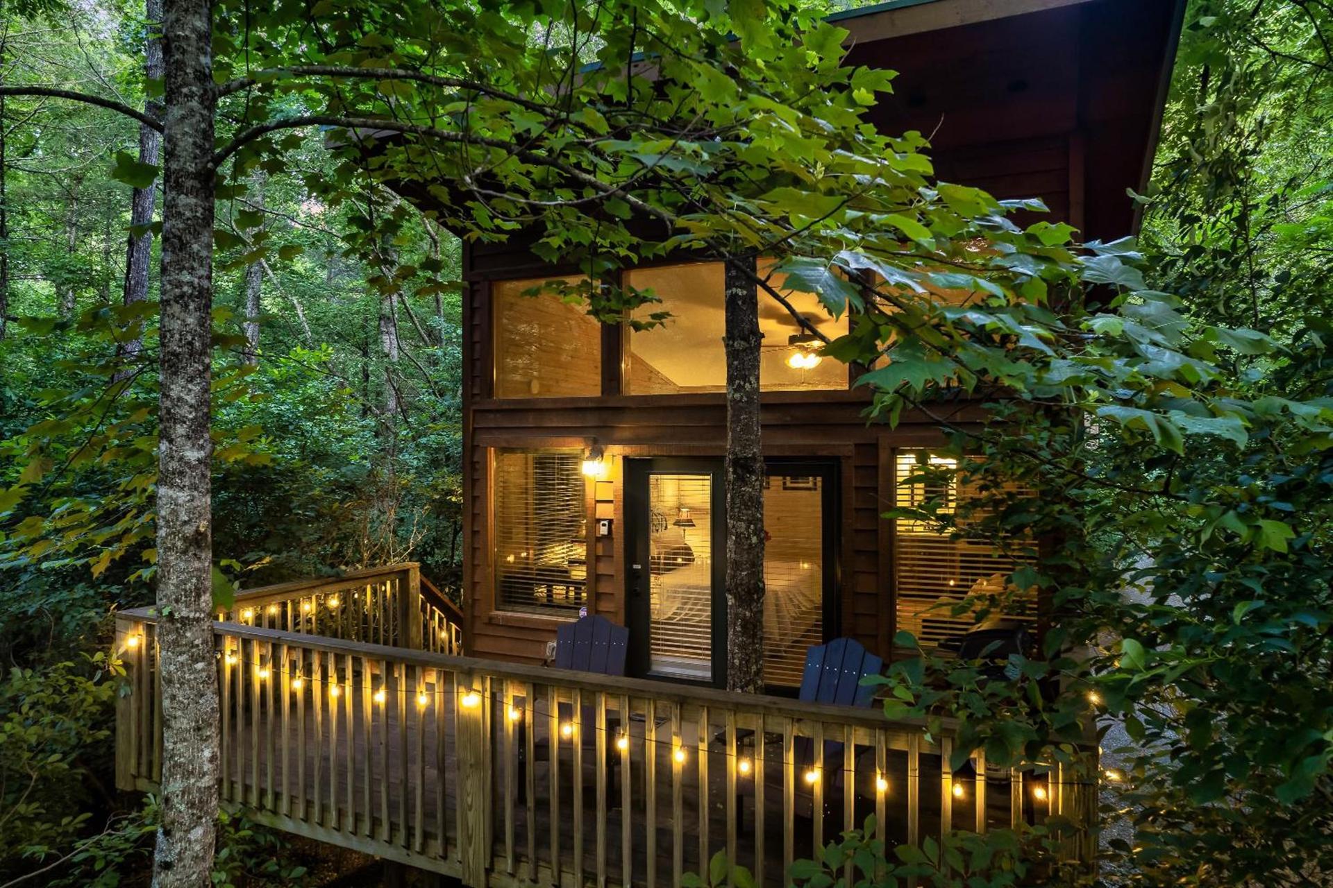 Rivers Edge Treehouses photo 40