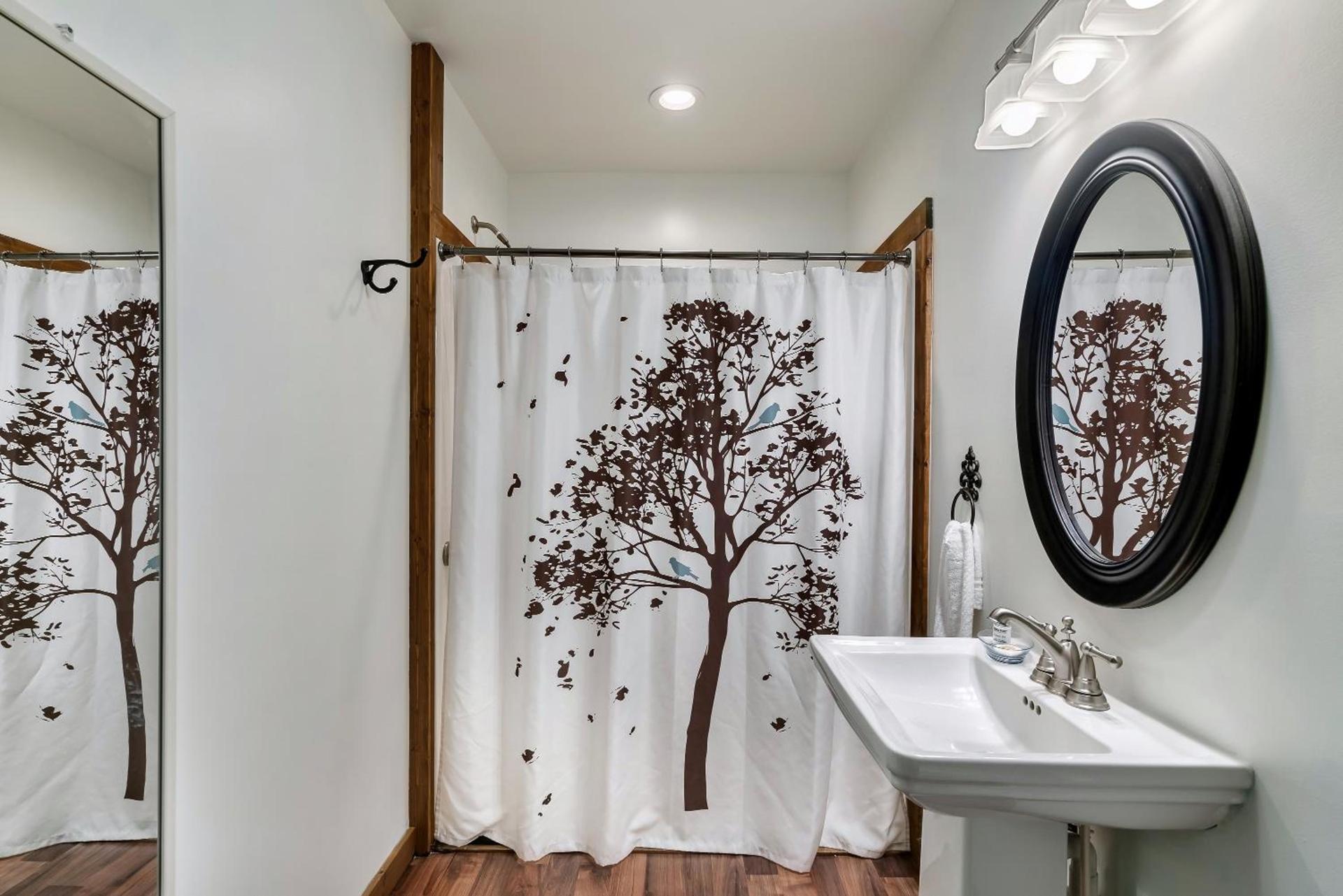 Rivers Edge Treehouses photo 77