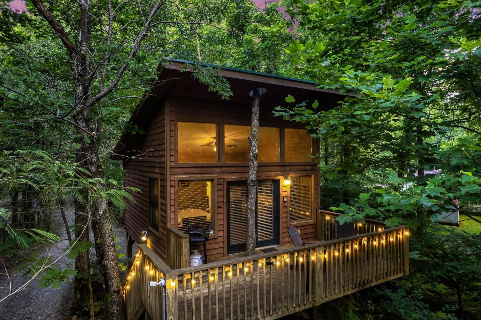 Rivers Edge Treehouses photo 47