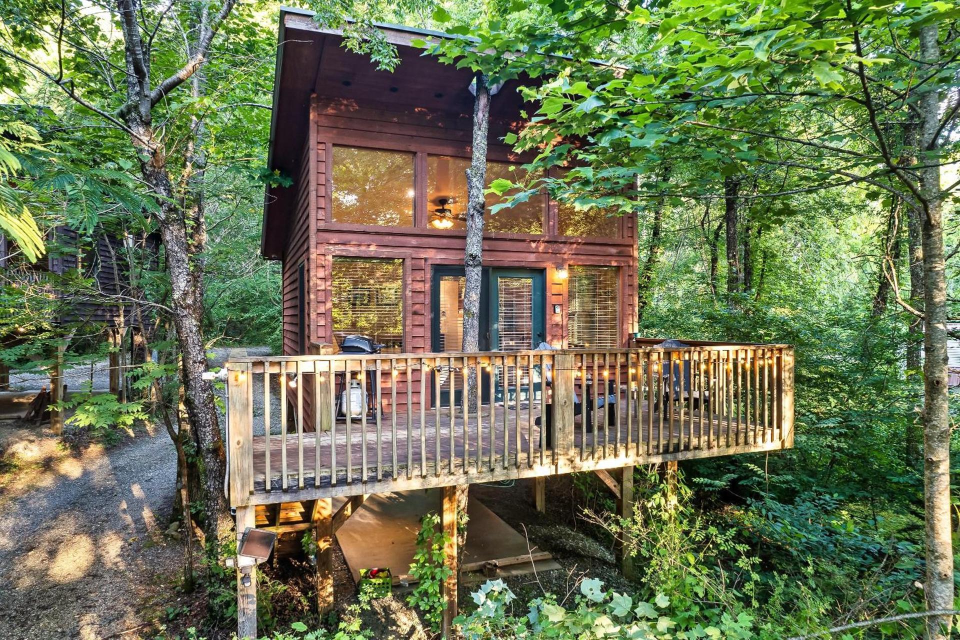 Rivers Edge Treehouses photo 56