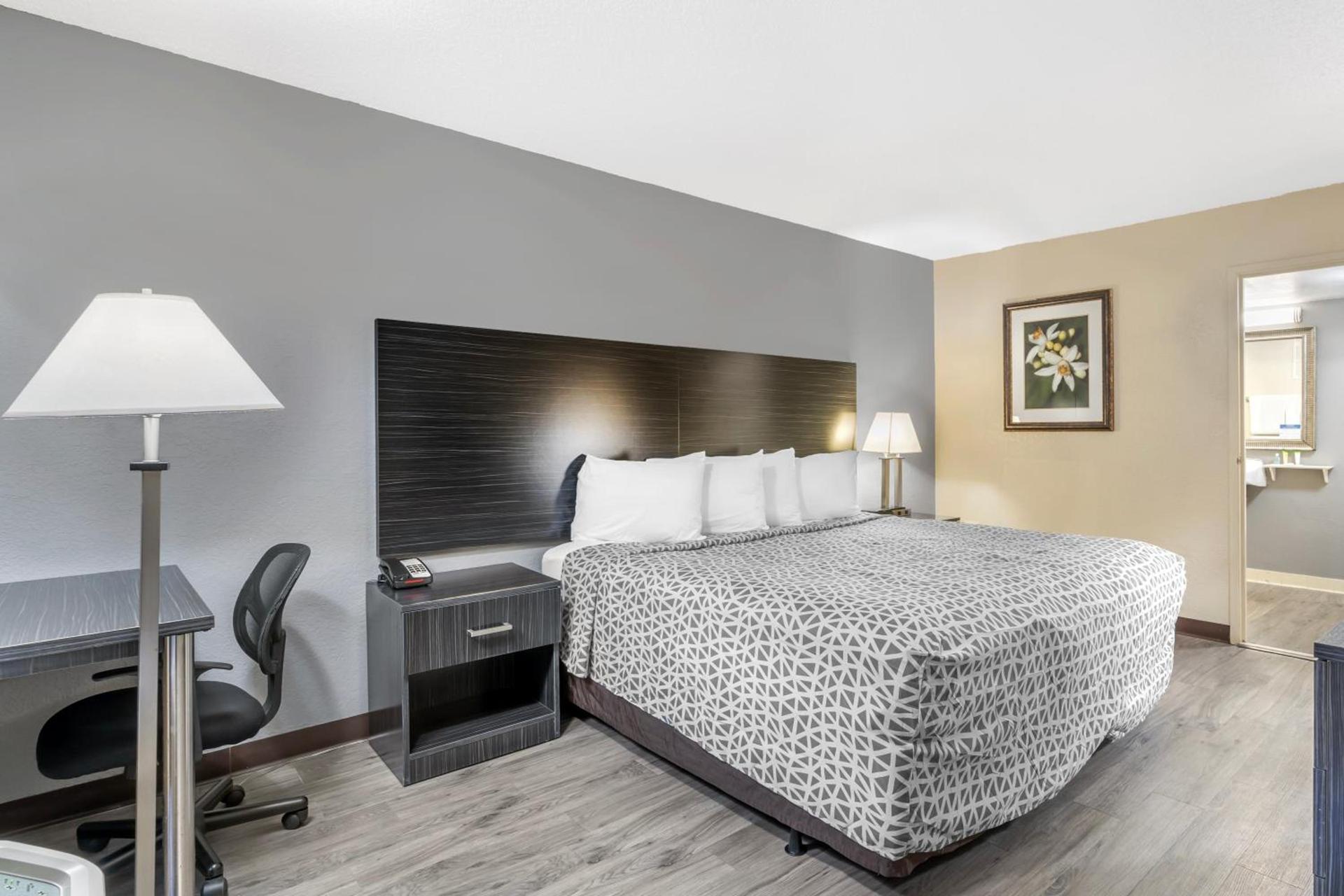 Suburban Studios International Drive photo 21