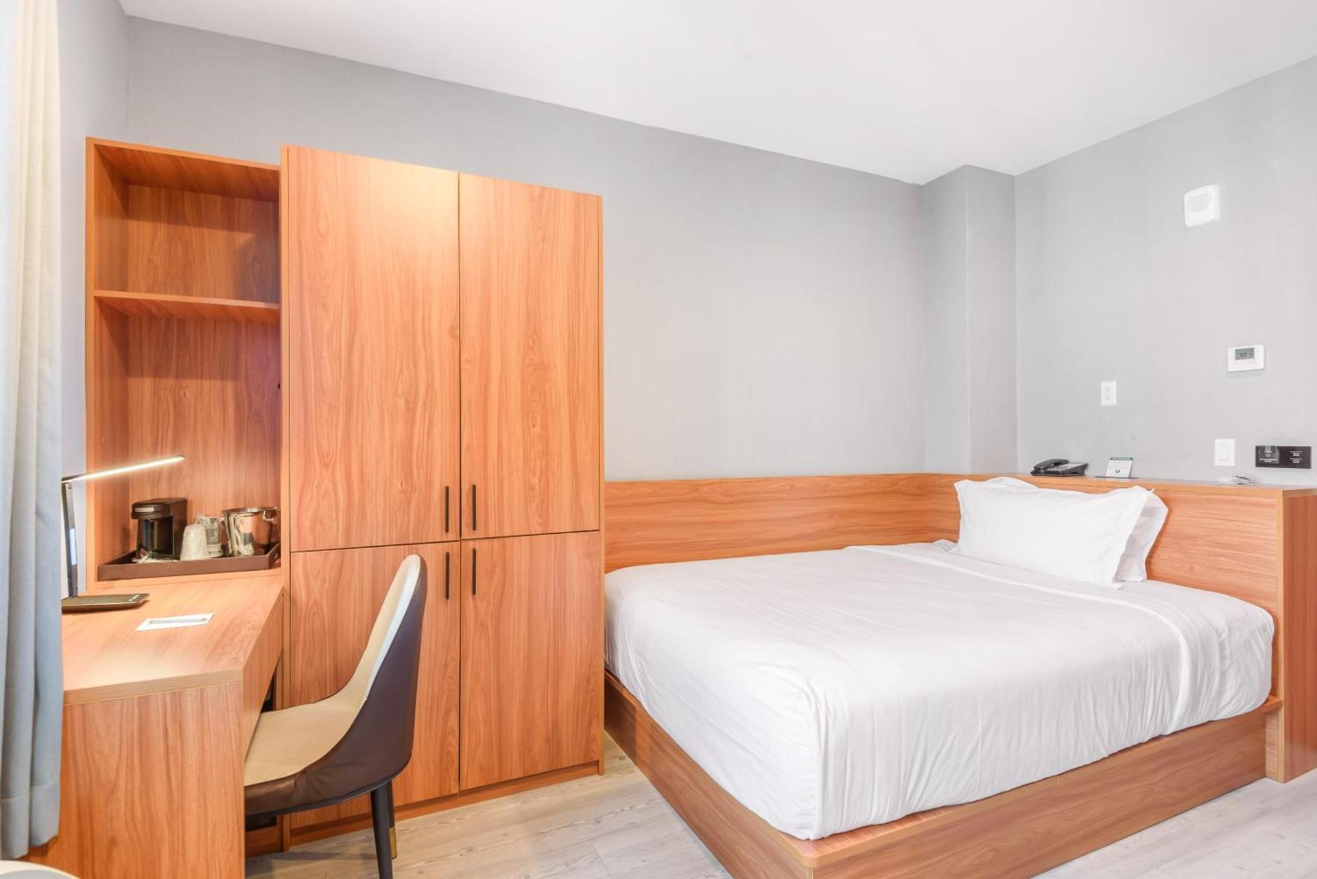 Liberty View Brooklyn Hotel photo 3