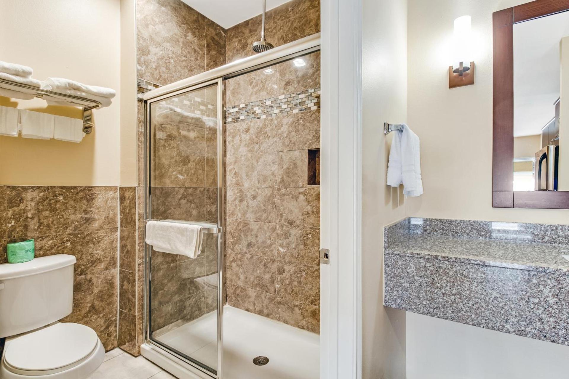 Americas Best Value Inn - FM 529 photo 21