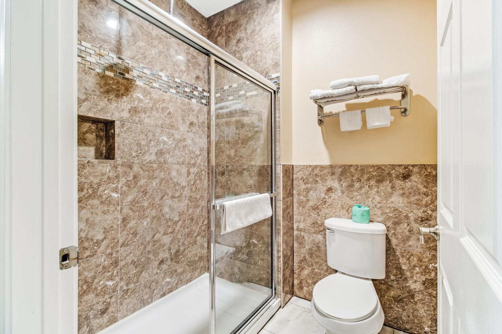 Americas Best Value Inn - FM 529 photo 24