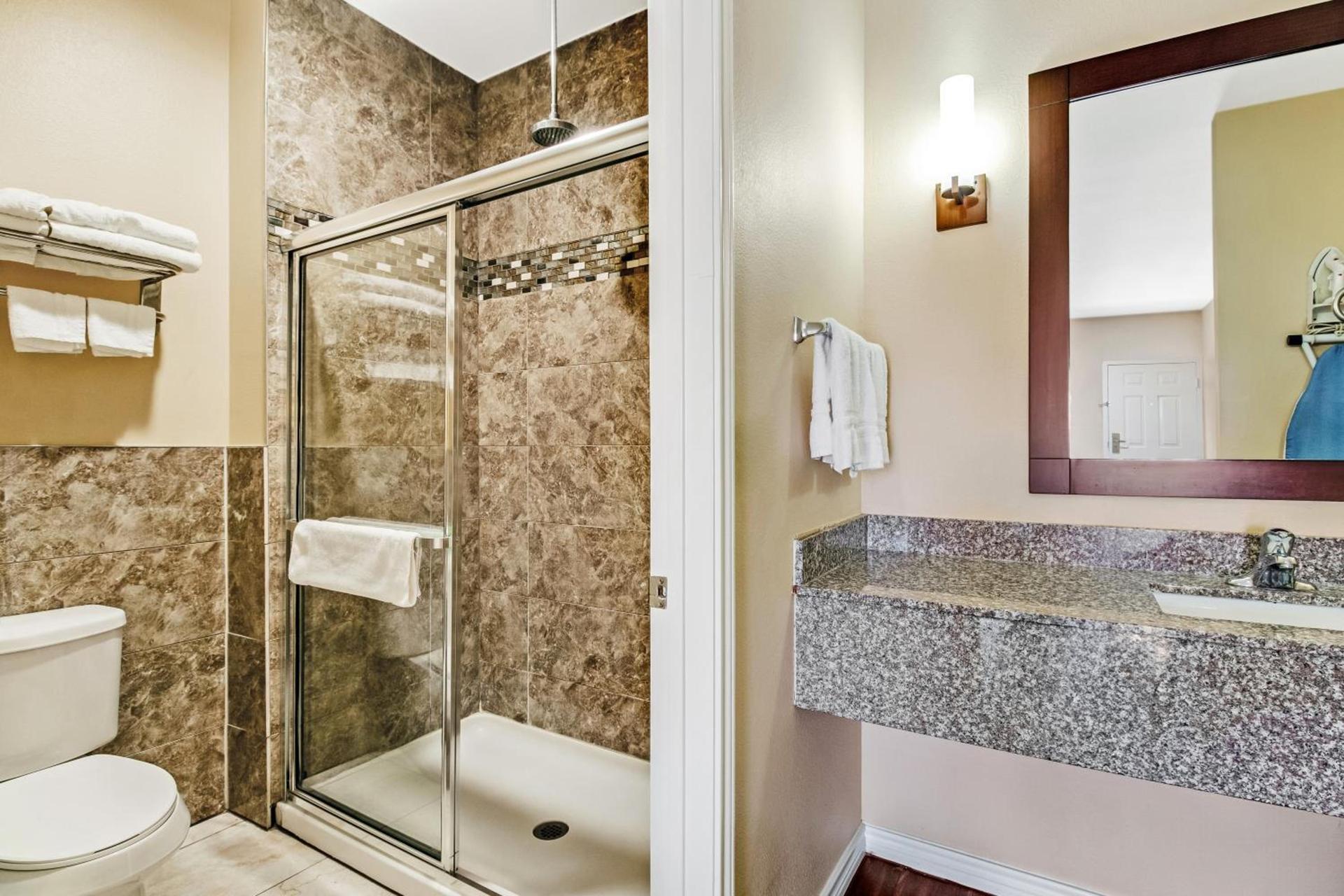Americas Best Value Inn - FM 529 photo 20