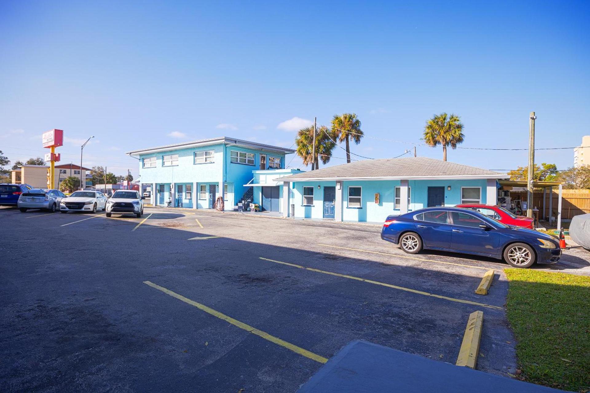 Aladdin Motel By OYO Merritt Island photo 2