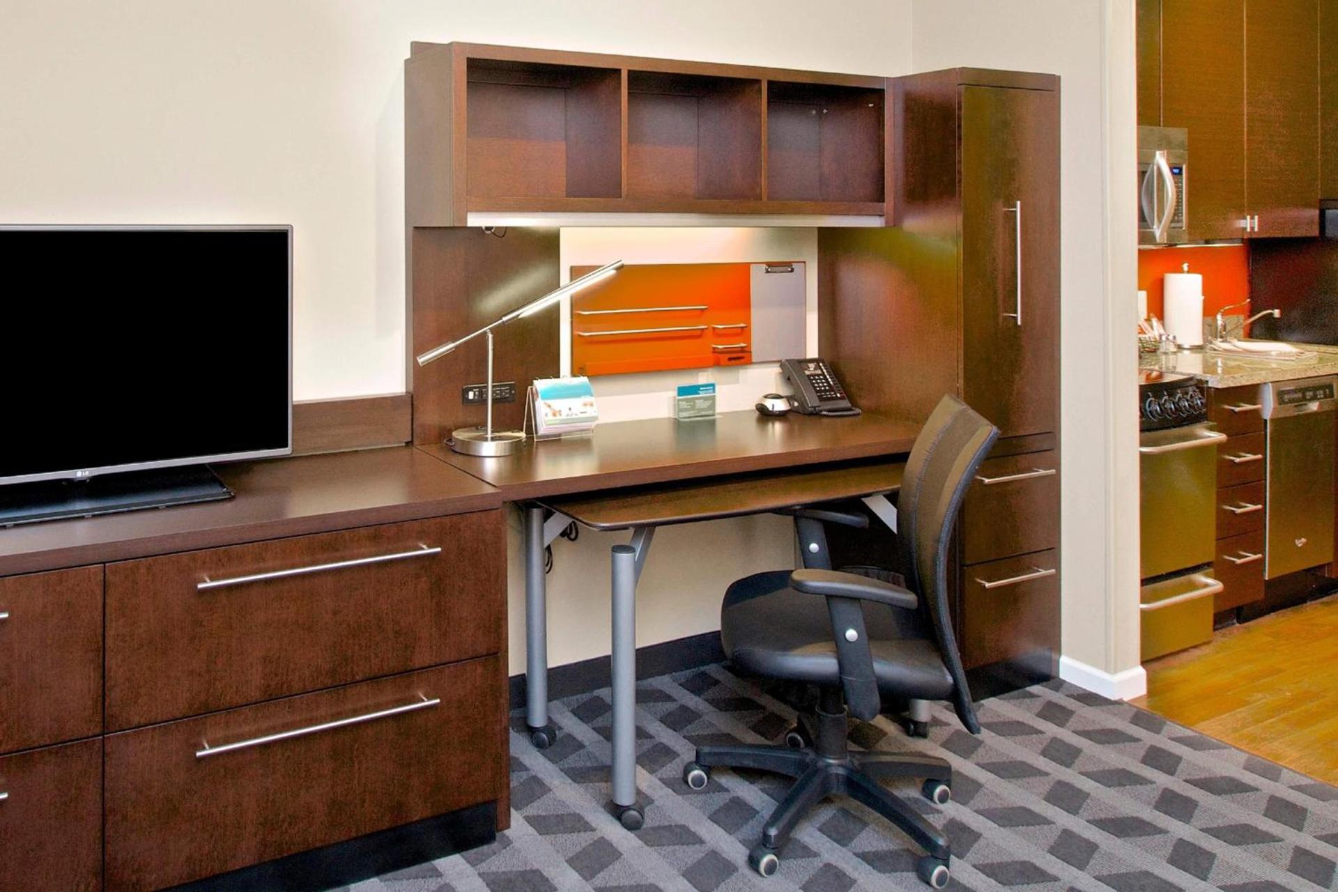 TownePlace Suites by Marriott Anchorage Midtown photo 13