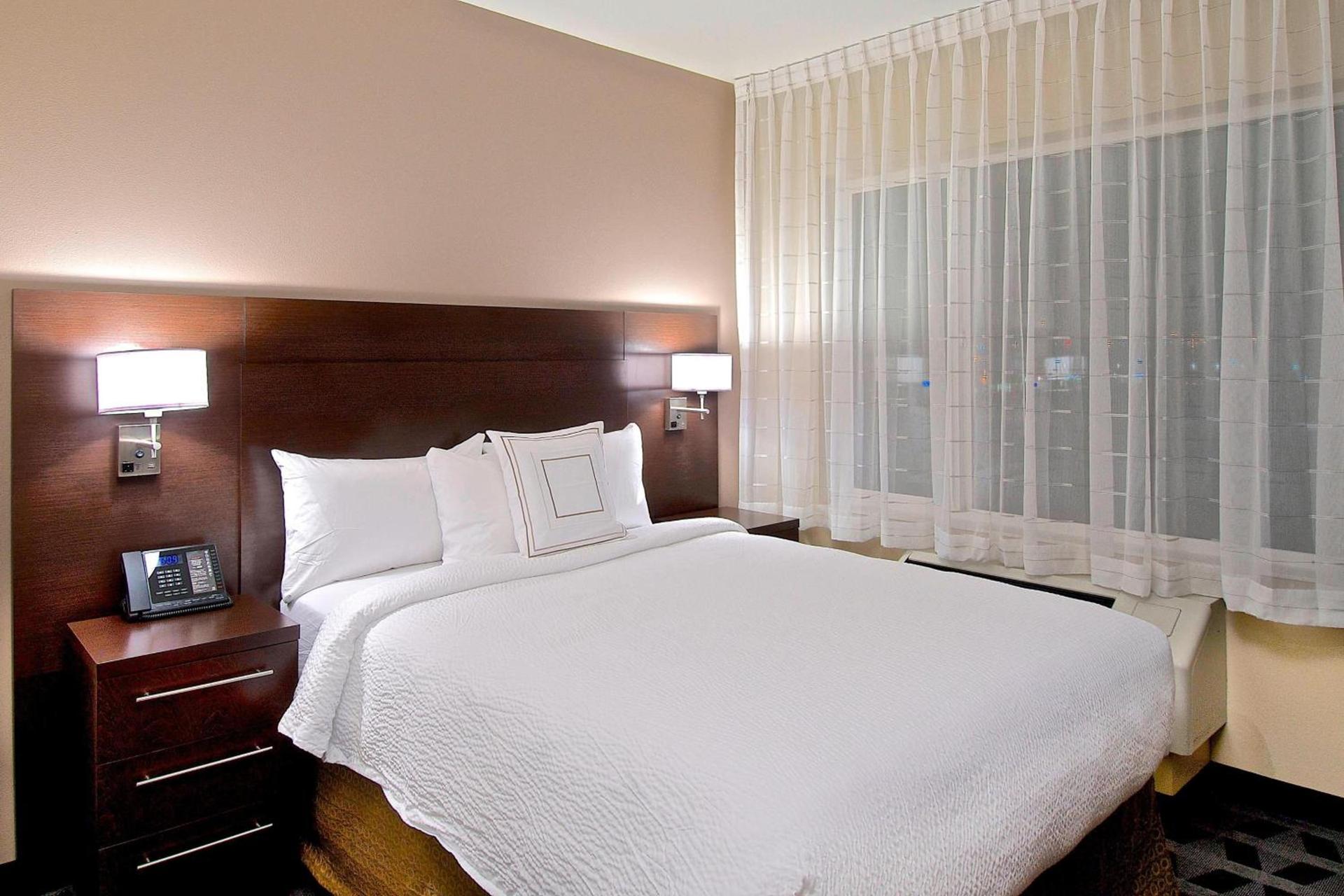 TownePlace Suites by Marriott Anchorage Midtown photo 14