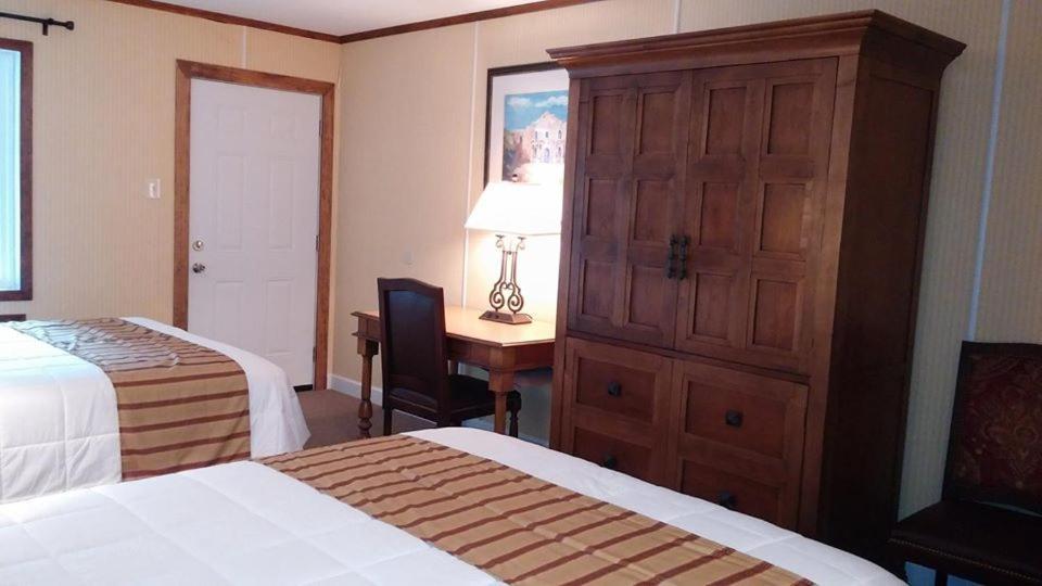 Southern Comfort Inn & Resort photo 29