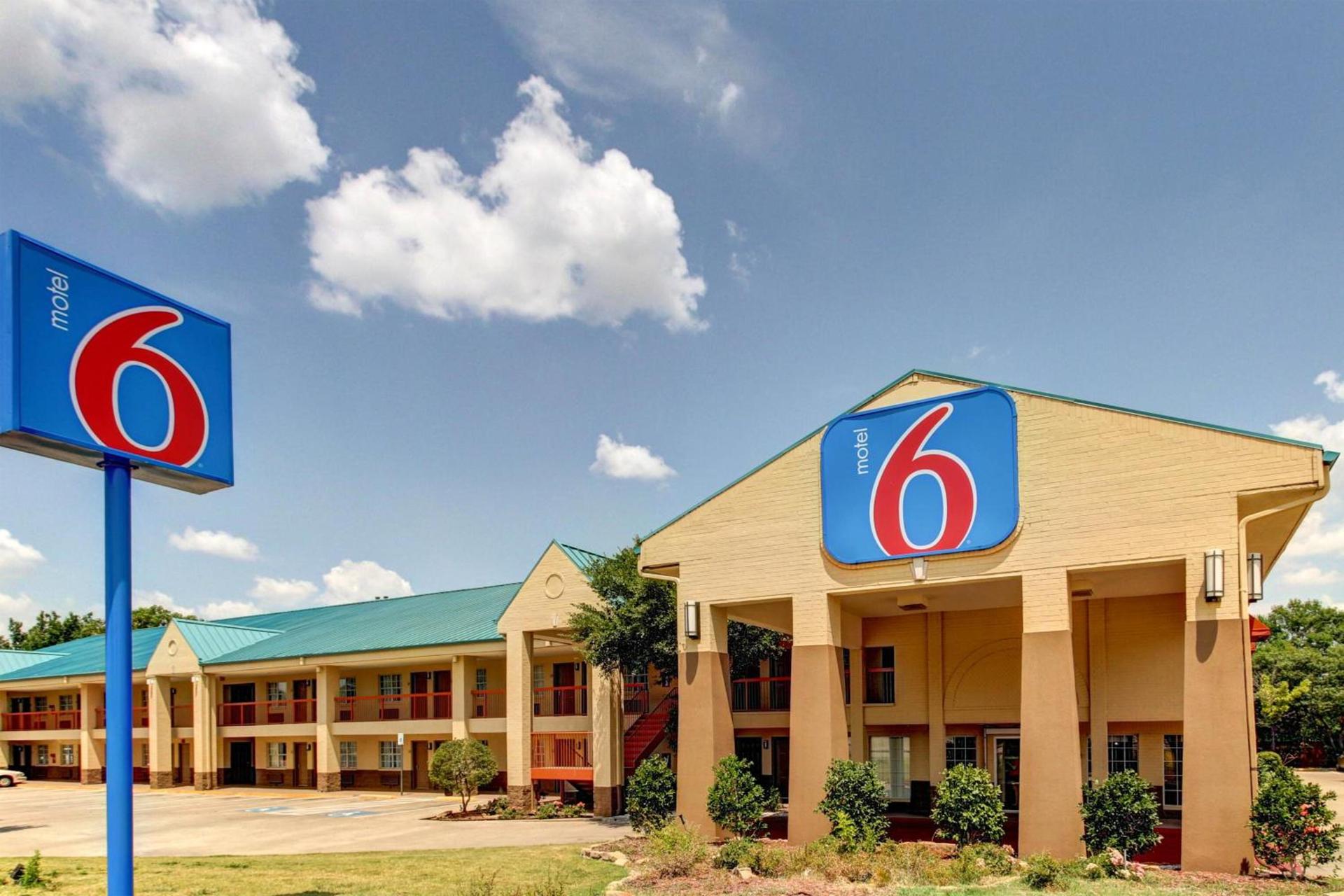Motel 6-Arlington, TX photo 27