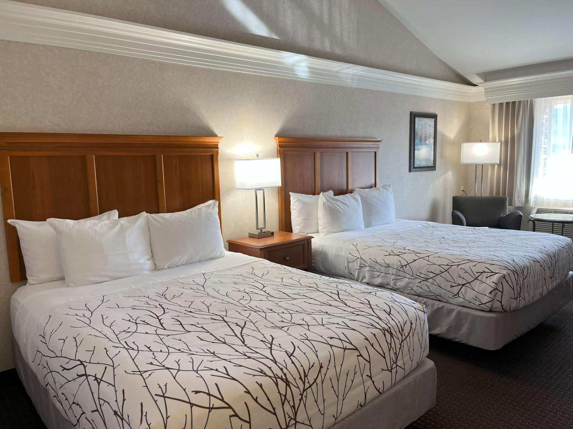 Best Western Plus Silver Saddle Inn photo 38
