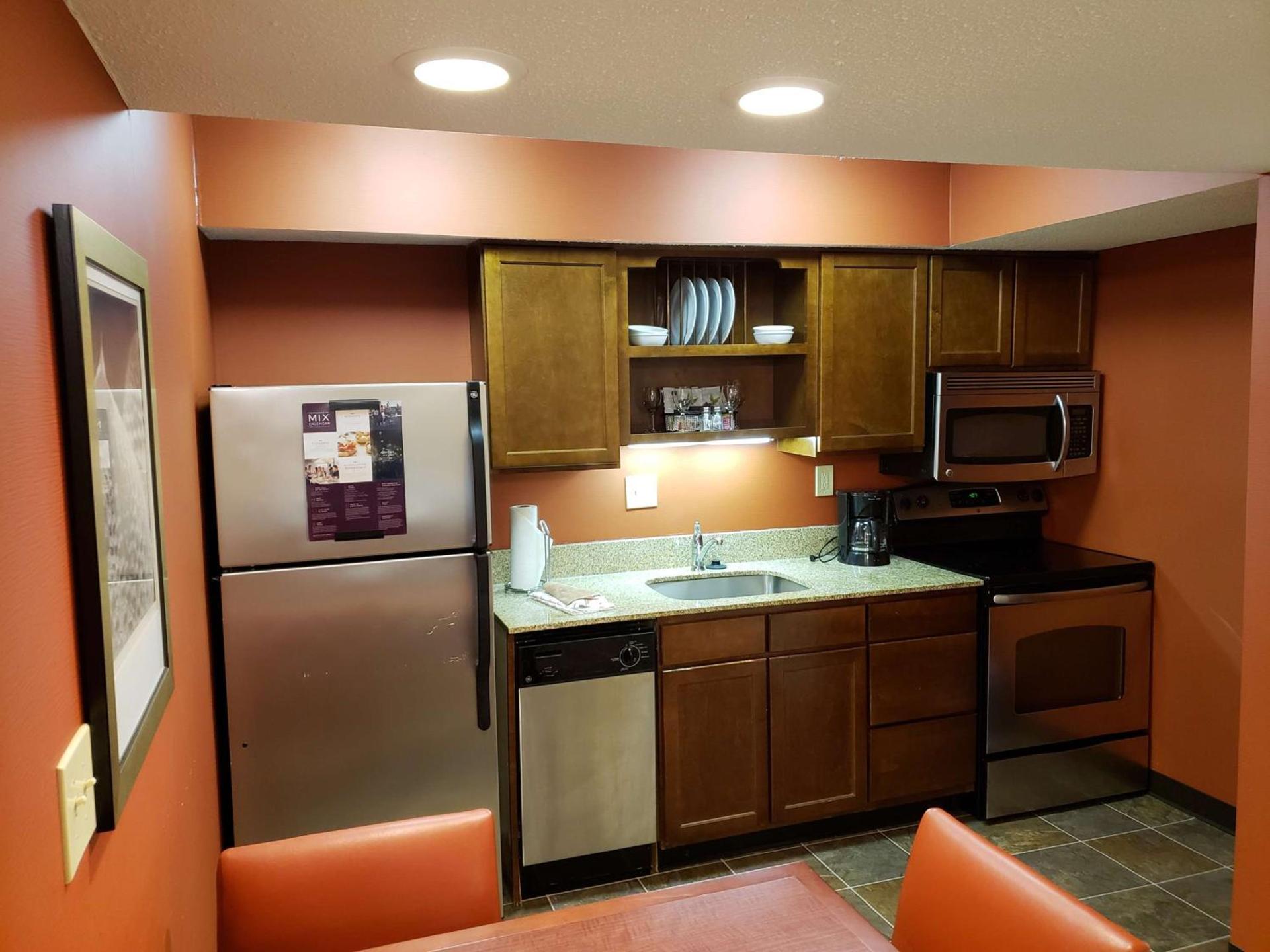 Tysons Corner Suites, A Baymont by Wyndham photo 6