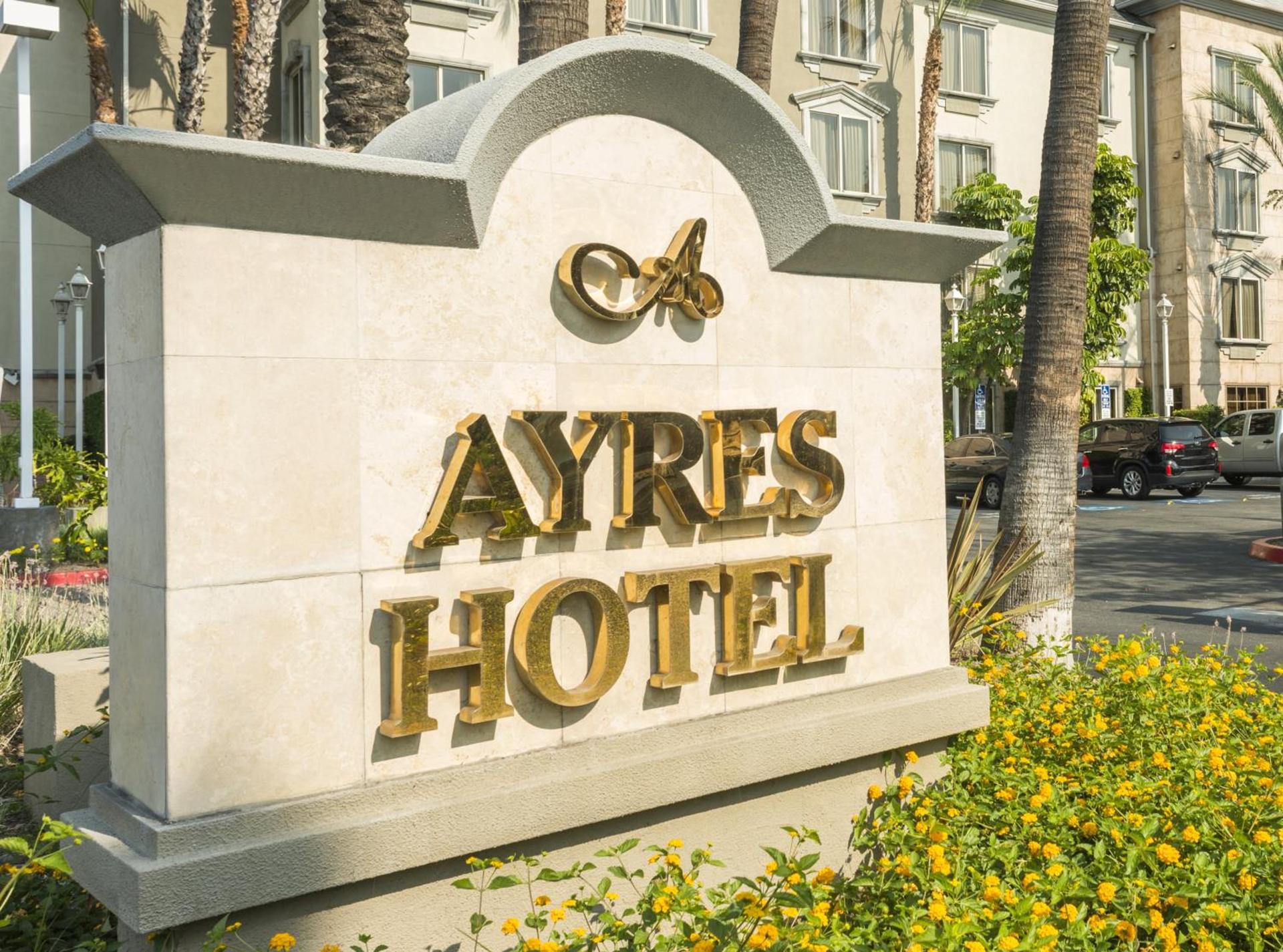 Ayres Hotel Anaheim photo 30