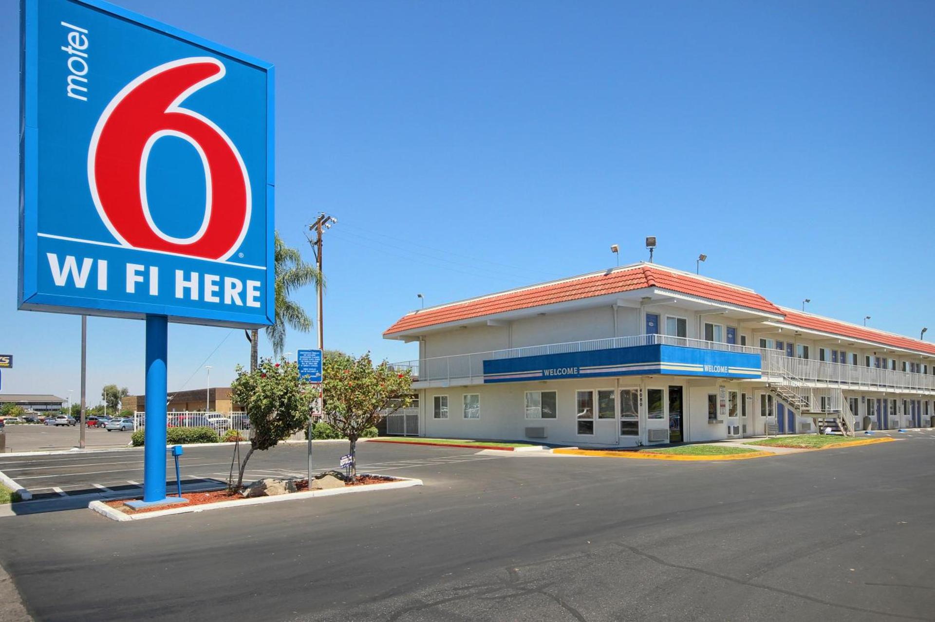 Bridgeview Hotel photo 31