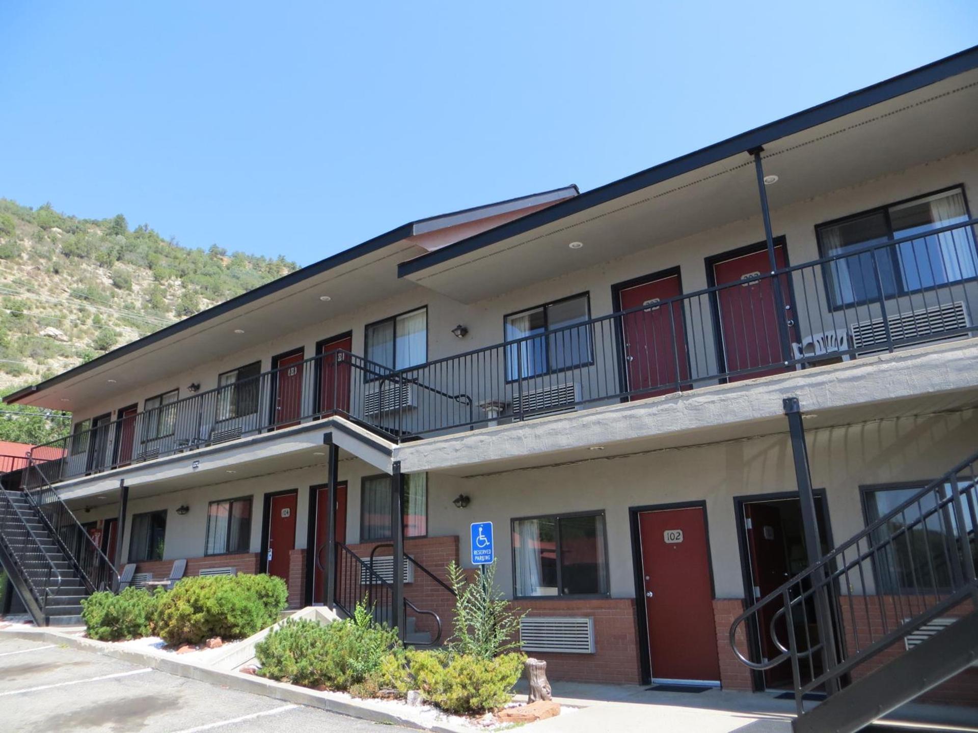 Adventure Inn Durango photo 59