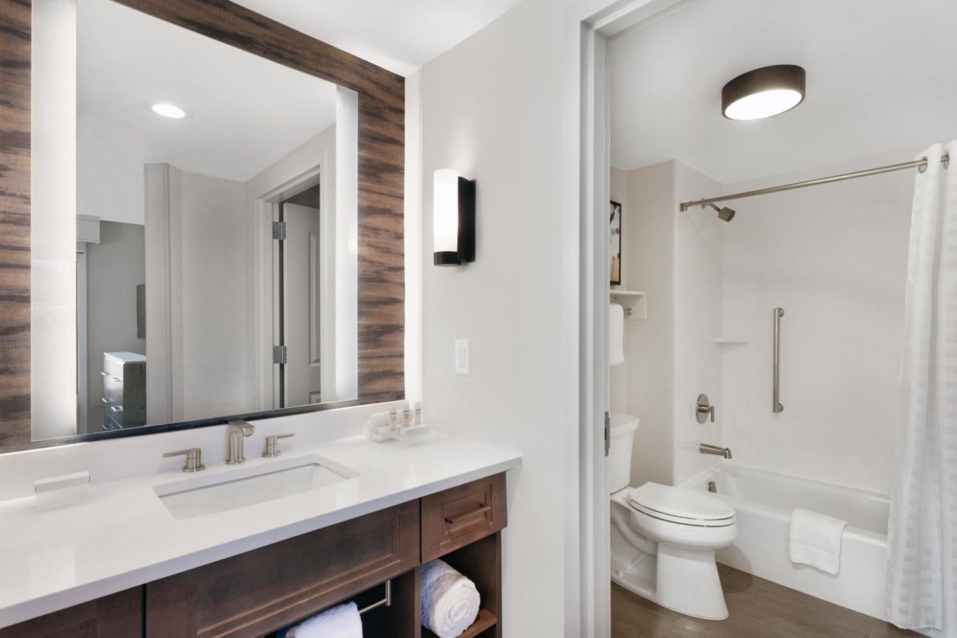 Homewood Suites by Hilton Providence Downtown photo 40