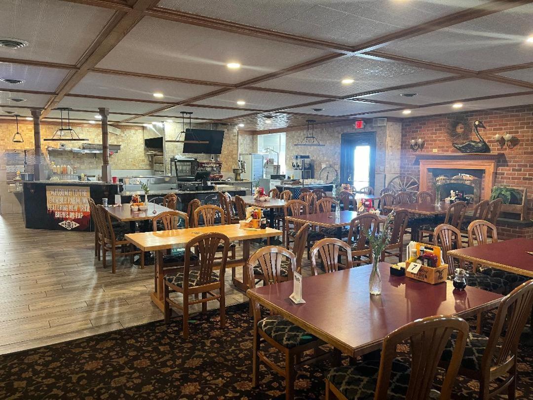Gamble Farm Inn and Suites photo 10