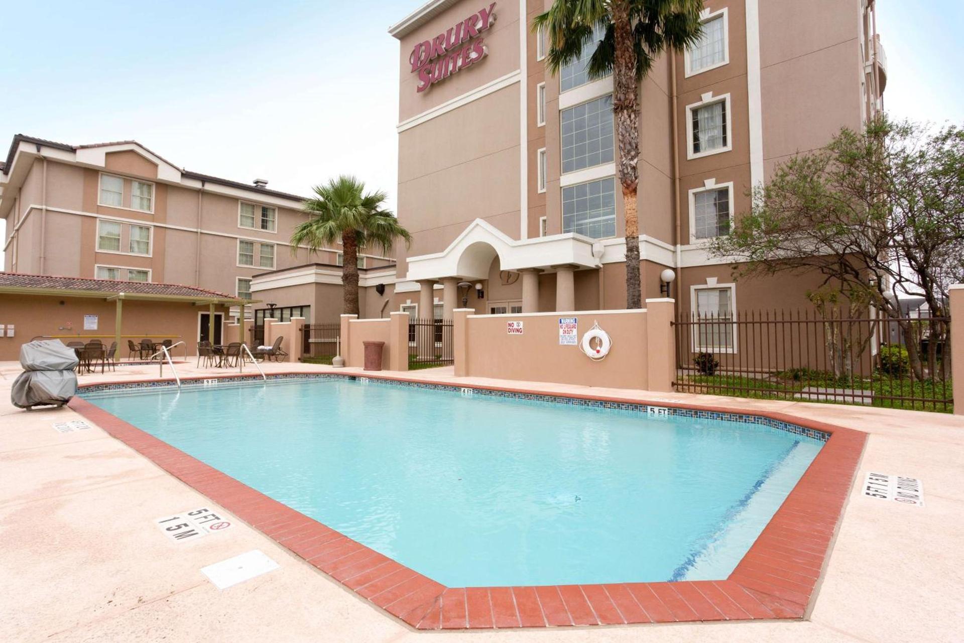 Drury Inn & Suites McAllen photo 2