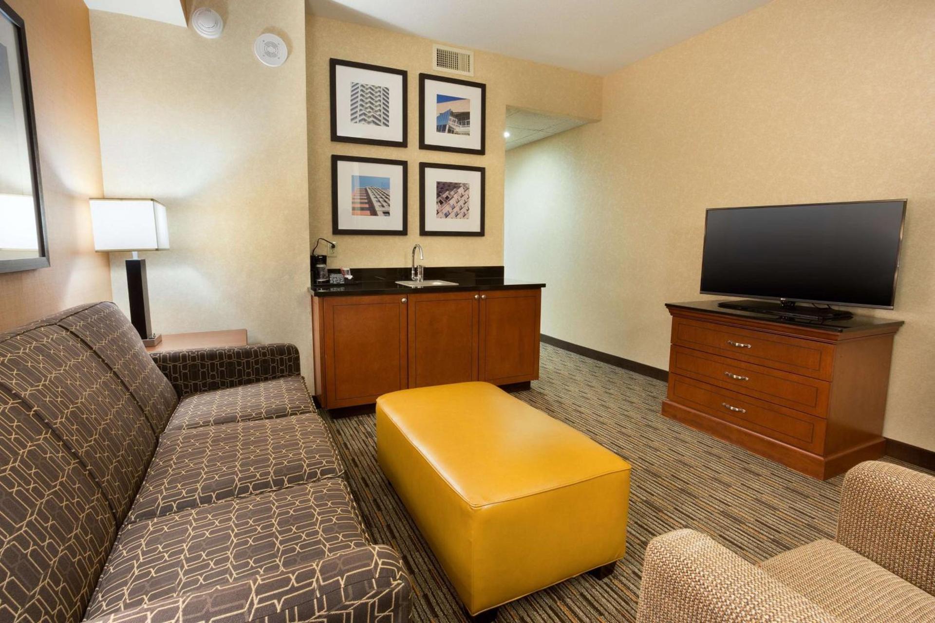 Drury Plaza Hotel Indianapolis Carmel photo 9