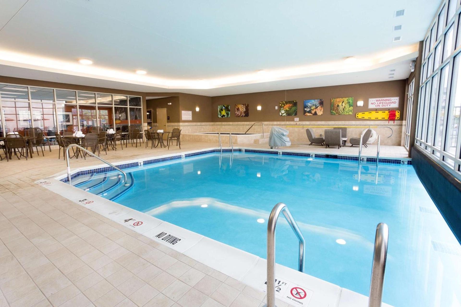 Drury Plaza Hotel Indianapolis Carmel photo 16