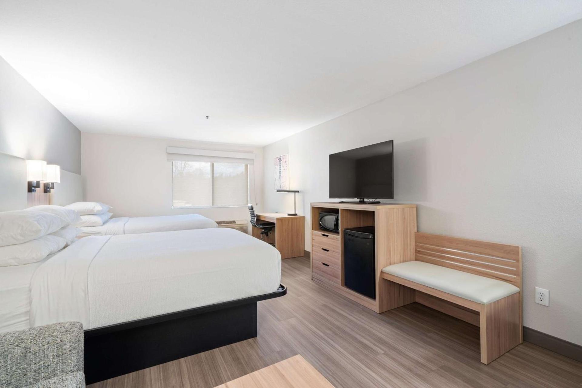 Best Western Lake Oswego Hotel & Suites photo 17