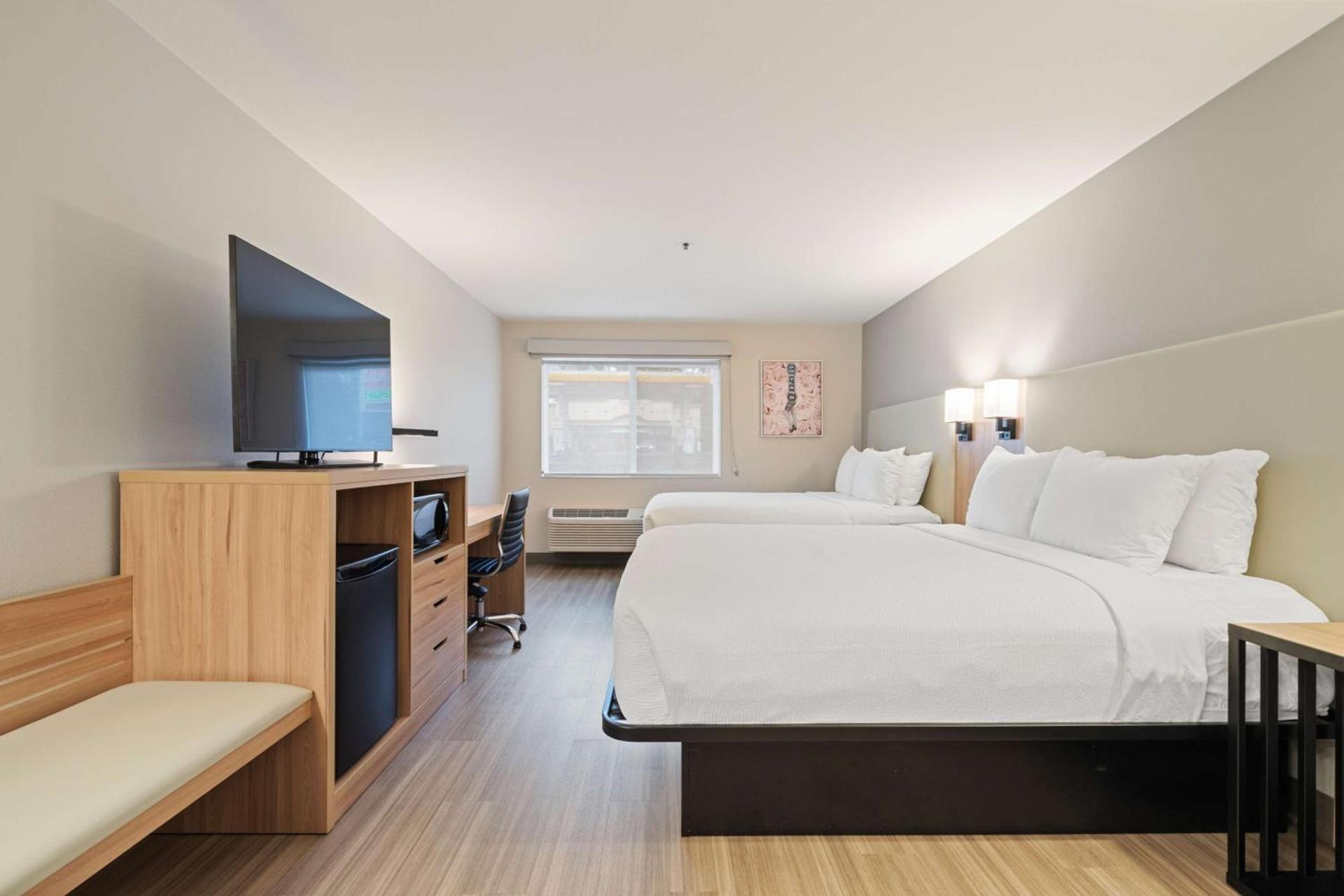 Best Western Lake Oswego Hotel & Suites photo 22