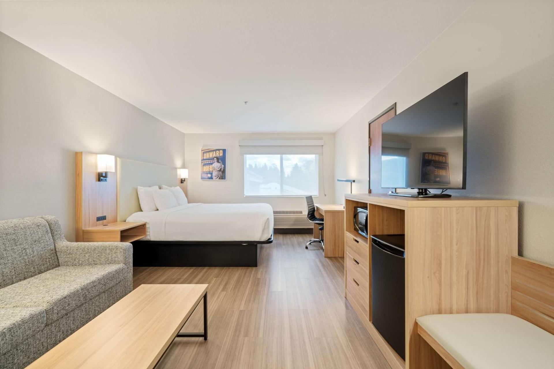 Best Western Lake Oswego Hotel & Suites photo 46