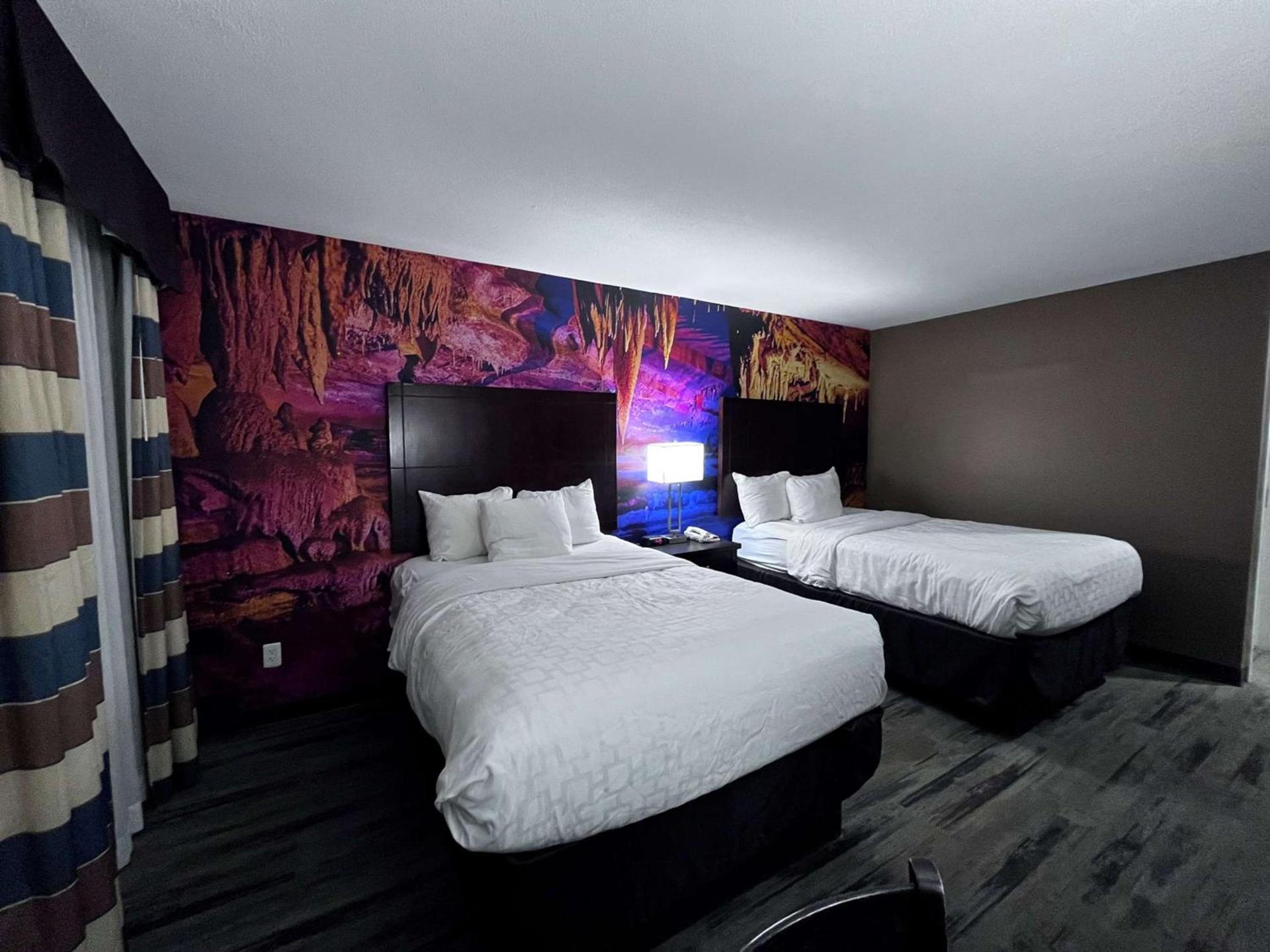 Quality Inn Corydon photo 22