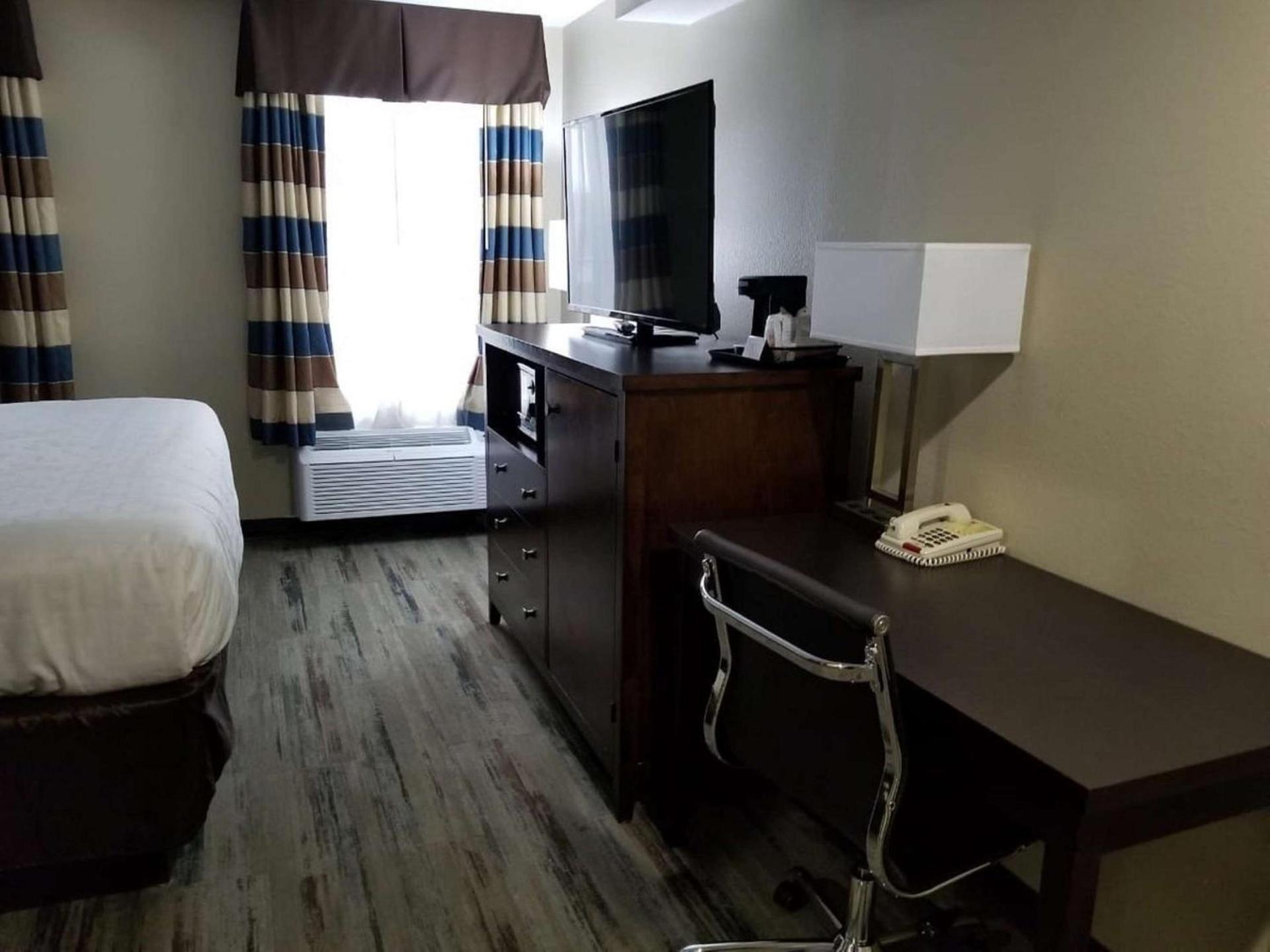 Quality Inn Corydon photo 16