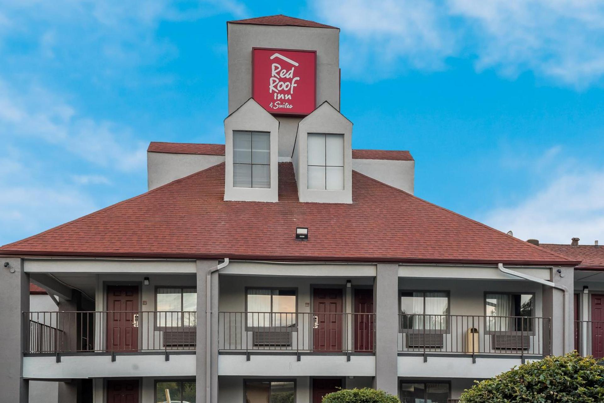 Red Roof Inn Spartanburg - I-85 photo 2
