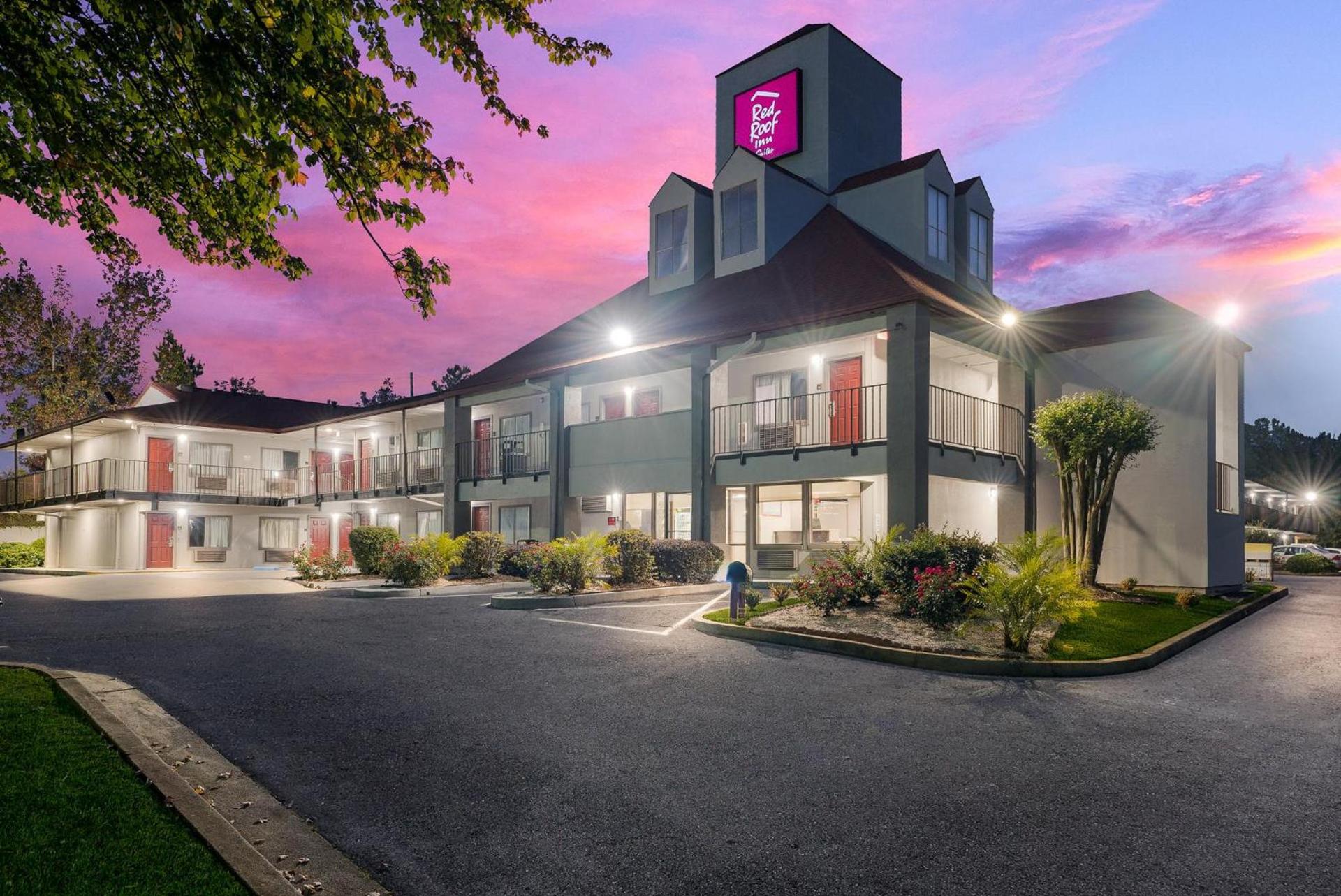 Red Roof Inn Spartanburg - I-85 photo 1