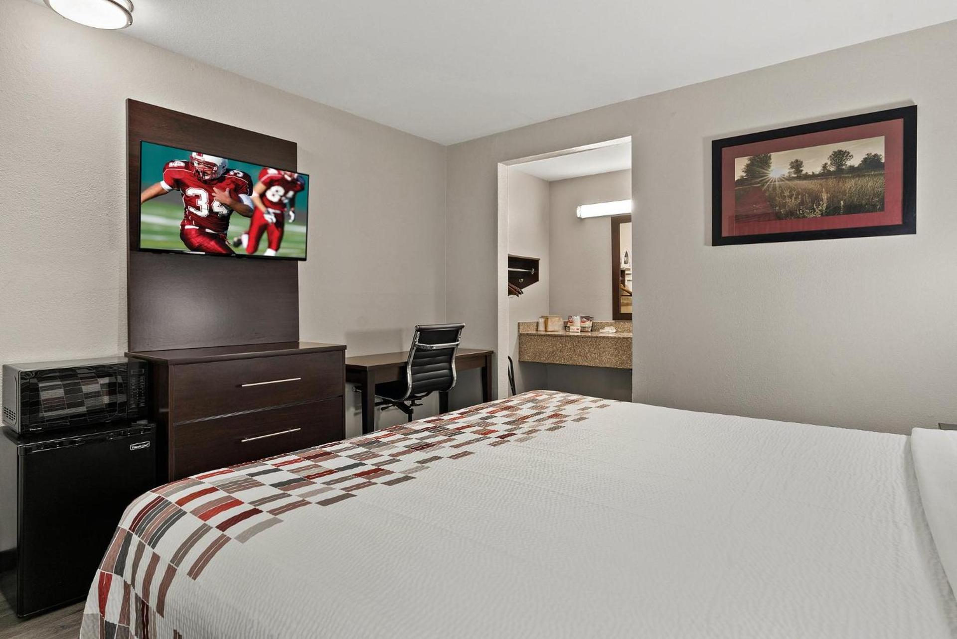 Red Roof Inn Spartanburg - I-85 photo 22