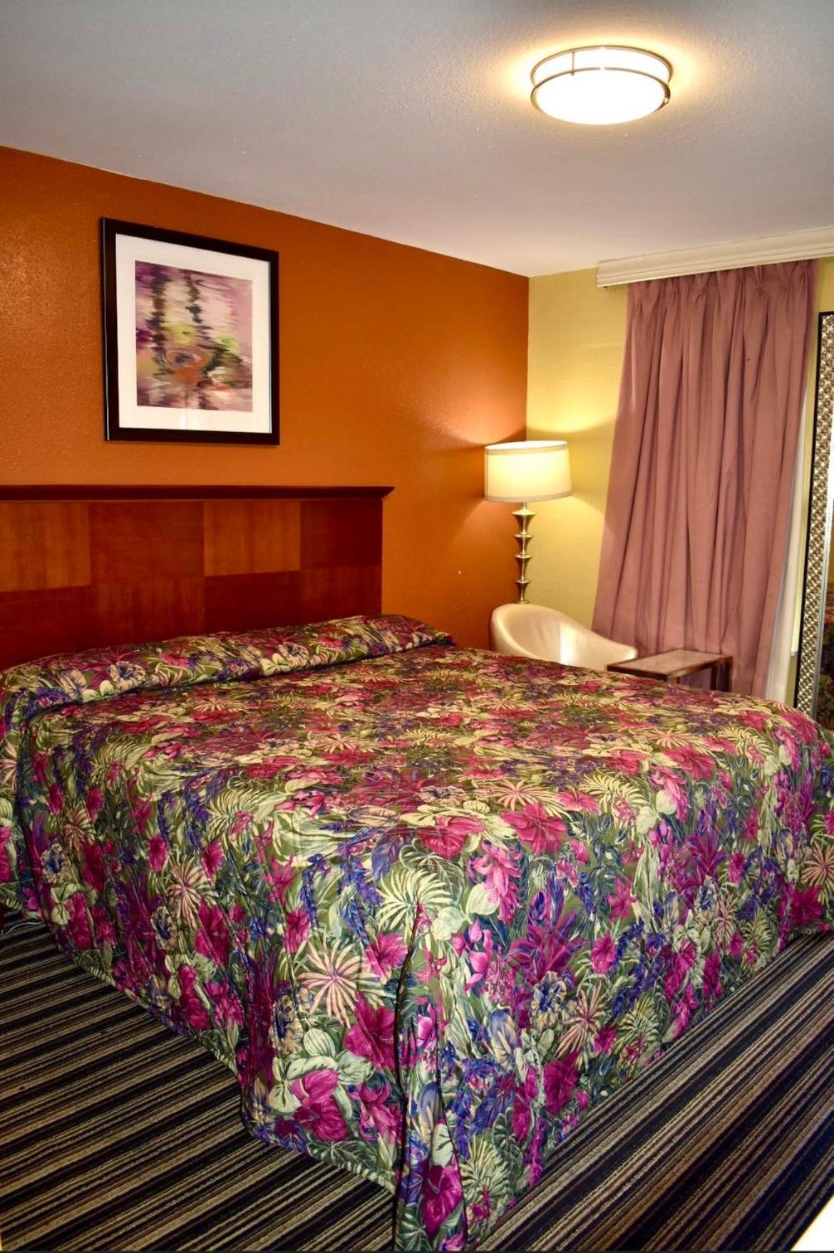 Walnut Forest Motel photo 2