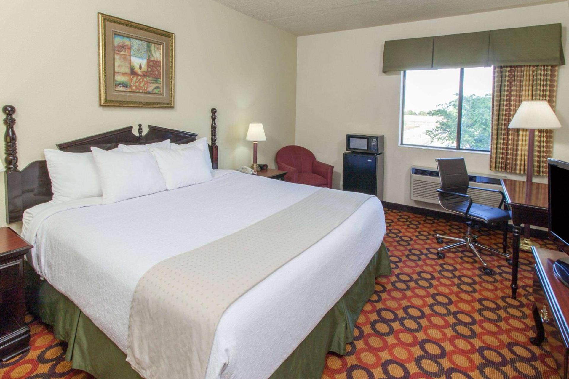 Best Western Bolingbrook Hotel photo 7