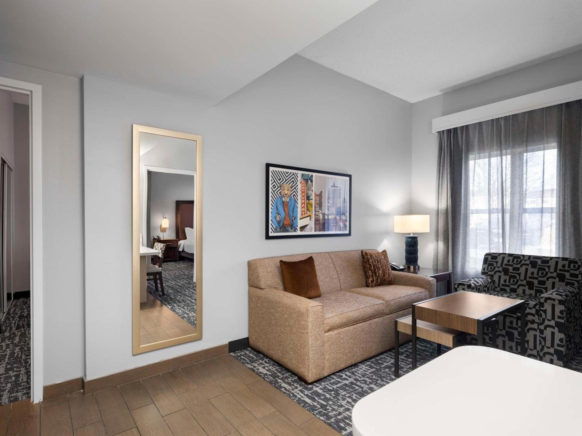 Homewood Suites Columbus - Airport photo 21