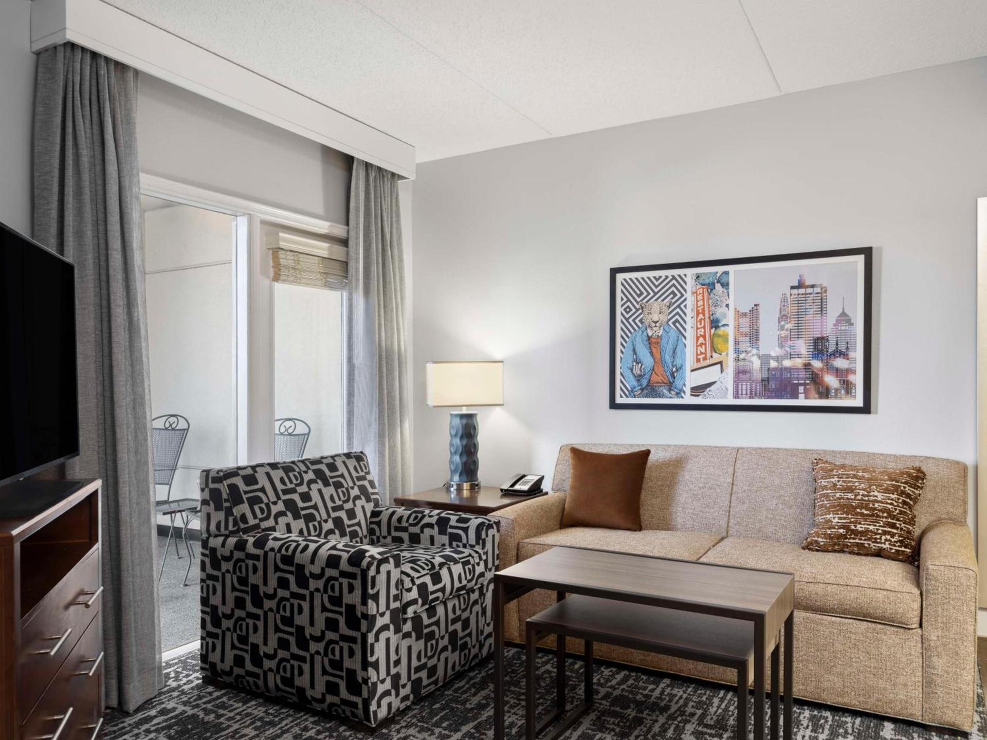 Homewood Suites Columbus - Airport photo 23