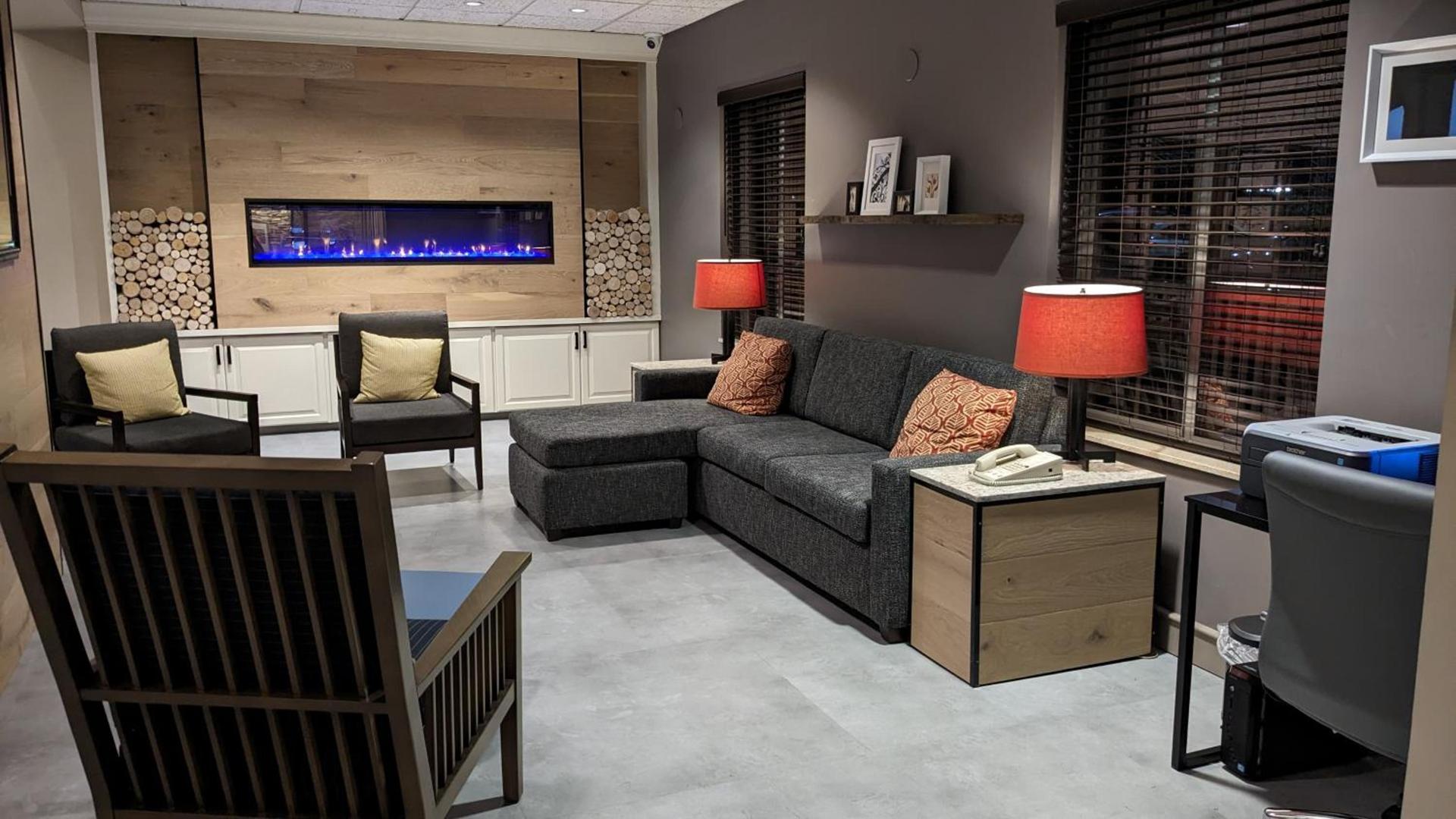 Country Inn & Suites by Radisson, Covington, LA photo 60
