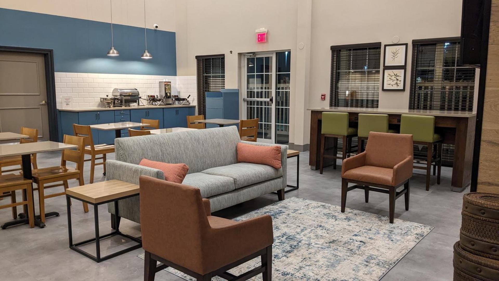 Country Inn & Suites by Radisson, Covington, LA photo 62