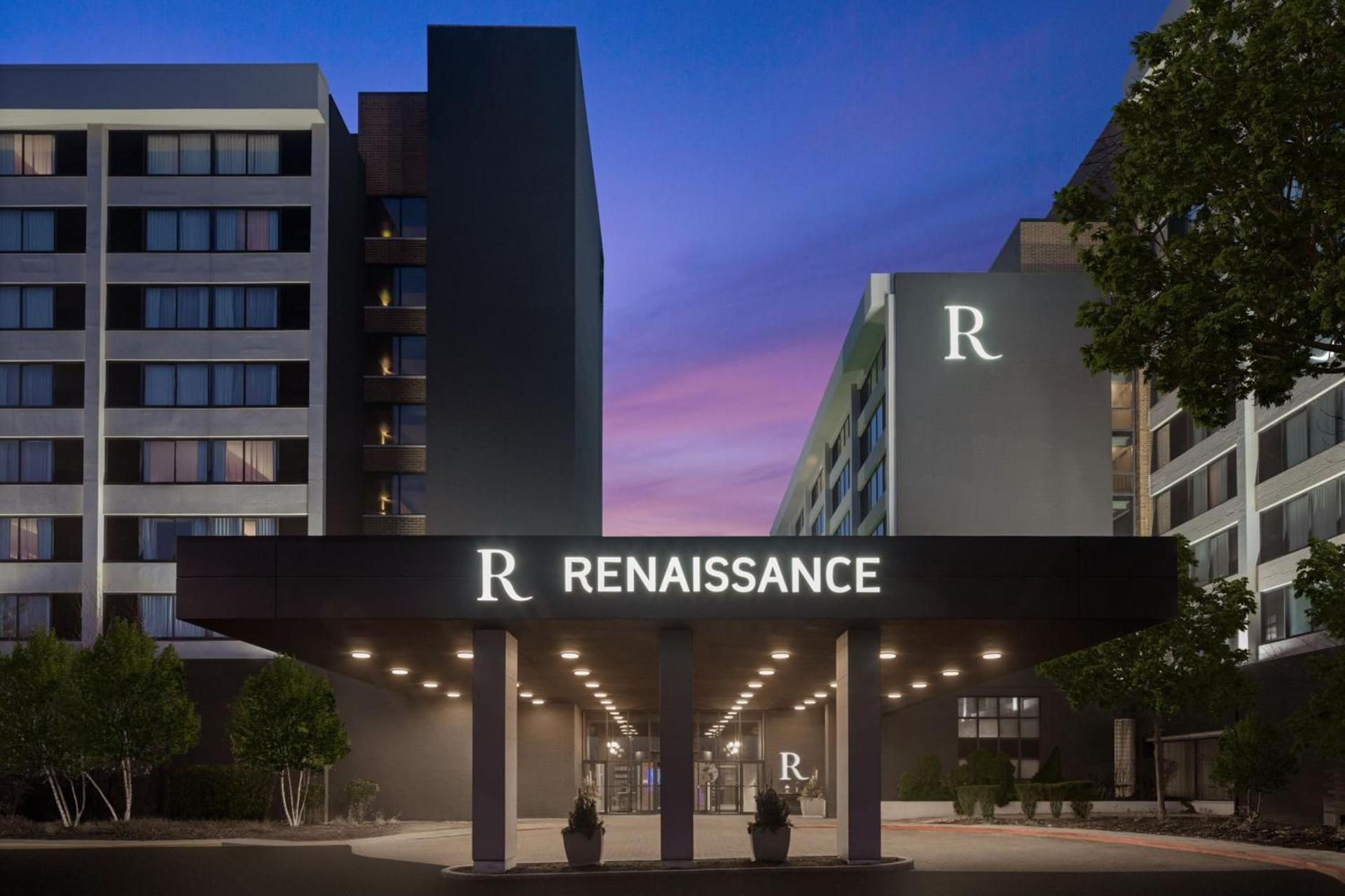 Renaissance Chicago North Shore Hotel photo 2