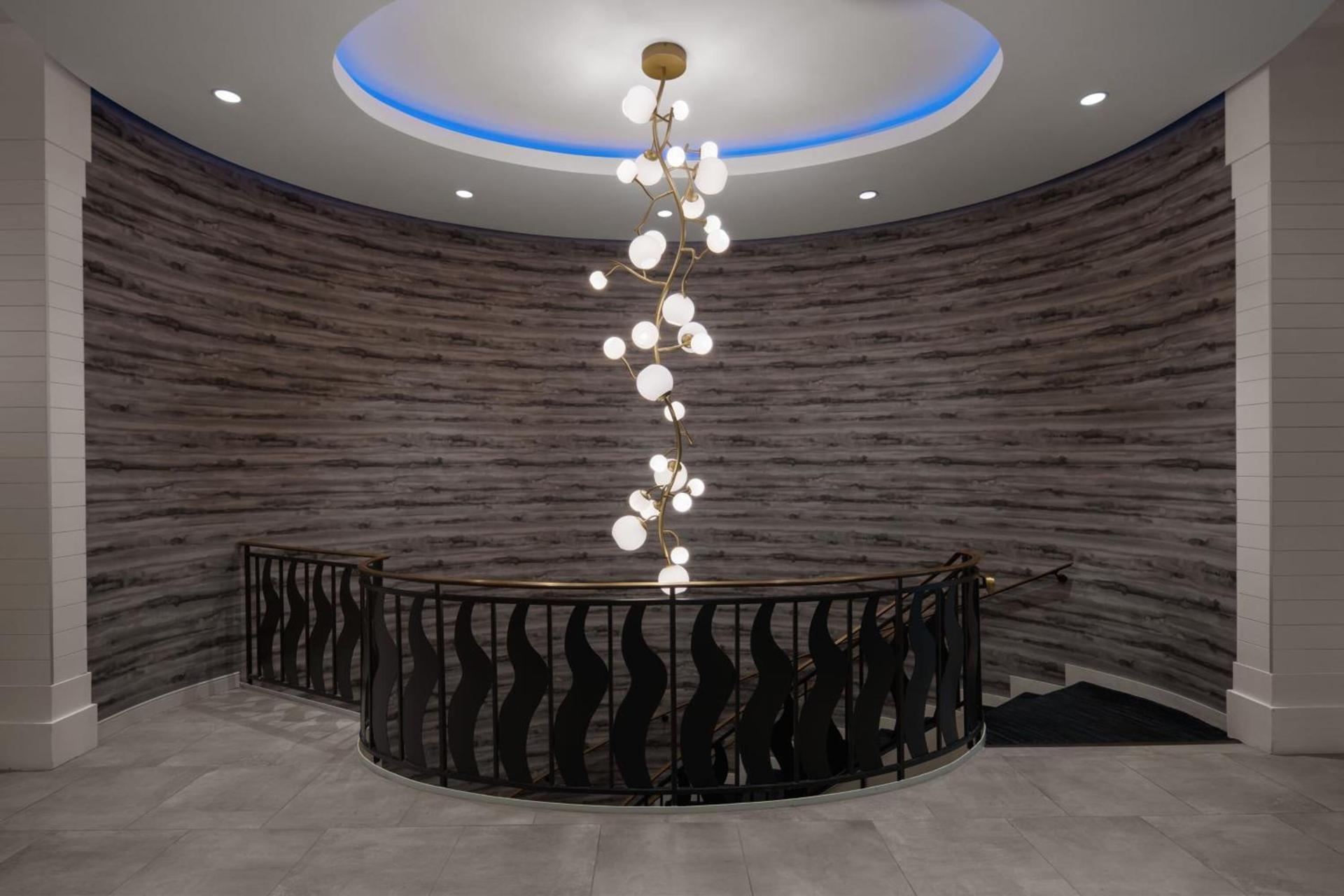 Renaissance Chicago North Shore Hotel photo 43