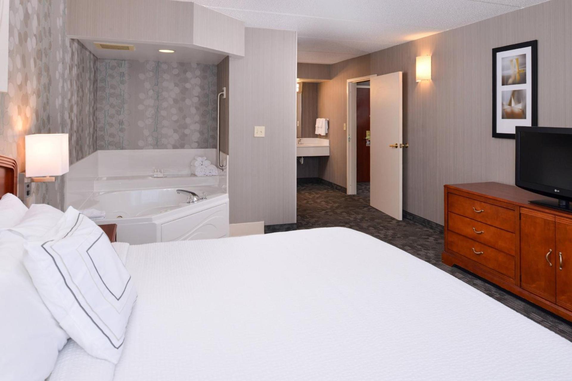 Courtyard by Marriott Charlotte Gastonia photo 10