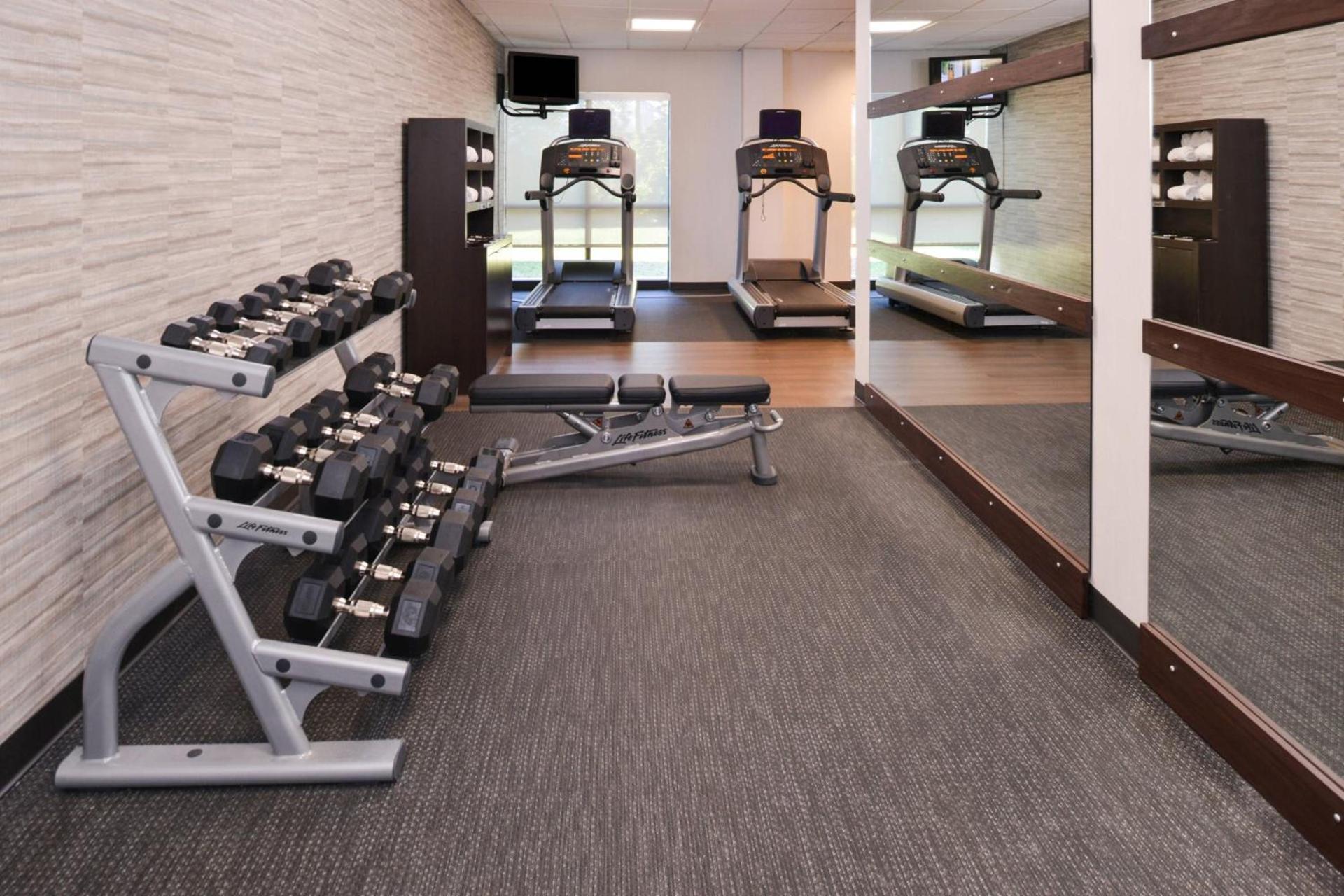 Courtyard by Marriott Charlotte Gastonia photo 26