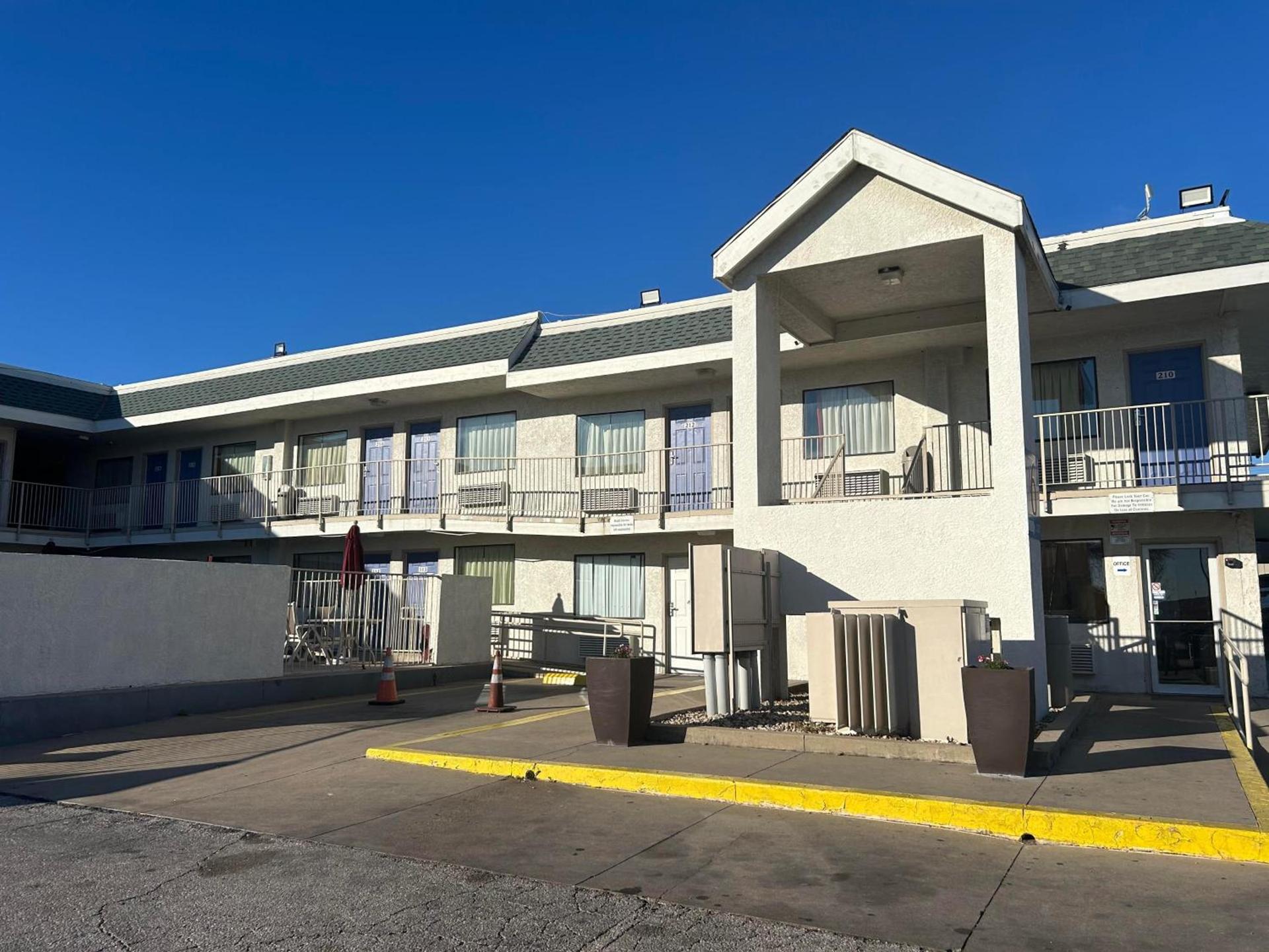 Motel 6-Austin, TX - North Central photo 62
