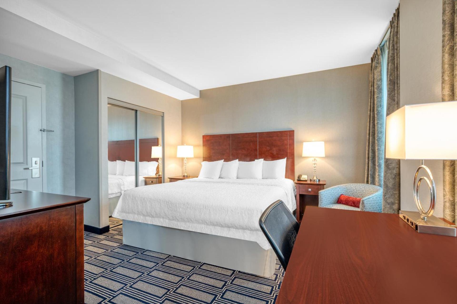 Hampton Inn & Suites Providence Downtown photo 49