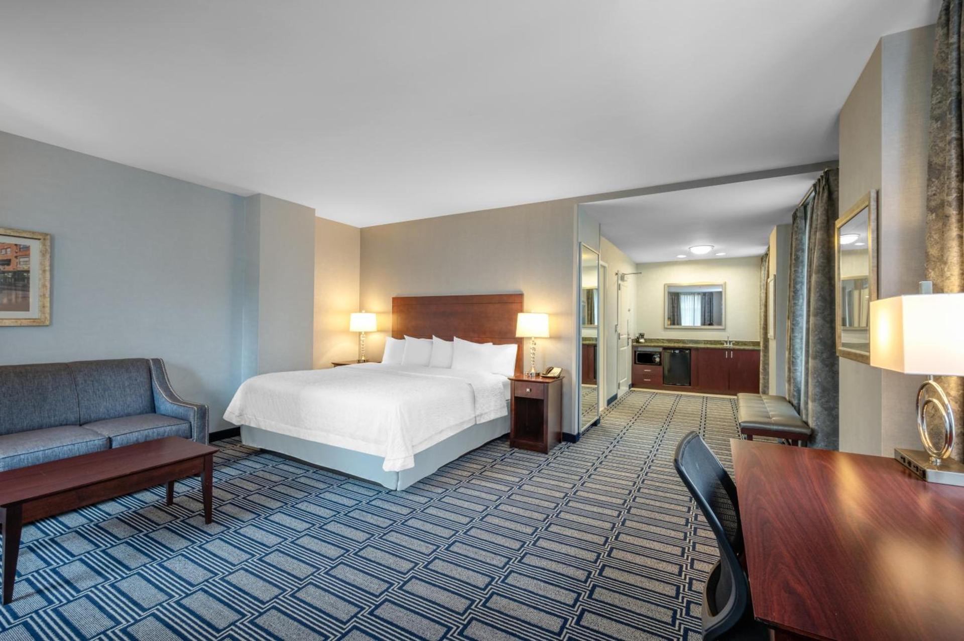 Hampton Inn & Suites Providence Downtown photo 50