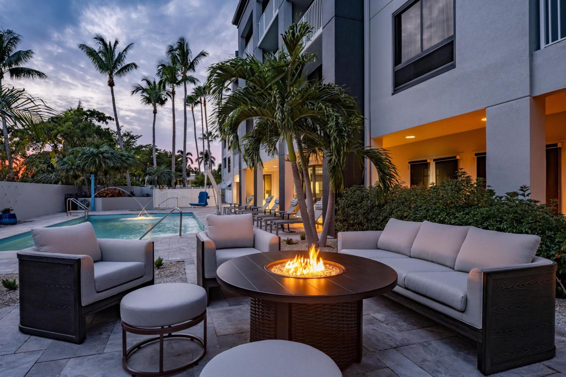 Courtyard by Marriott - Naples photo 4