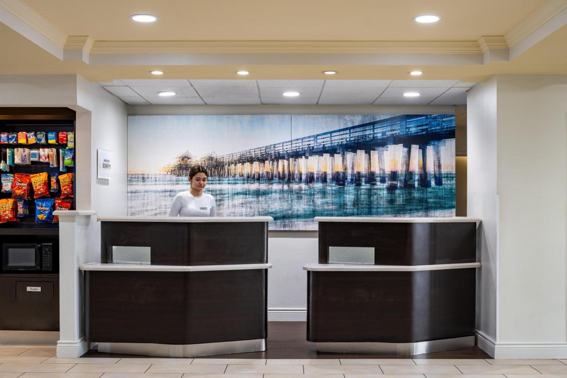 Courtyard by Marriott - Naples photo 14